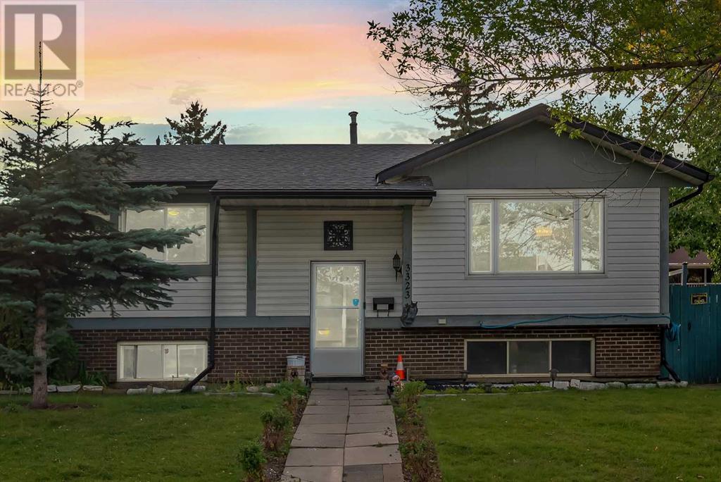 3323 Temple Way Ne, Calgary, Alberta  T1Y 3B8 - Photo 1 - A2168737