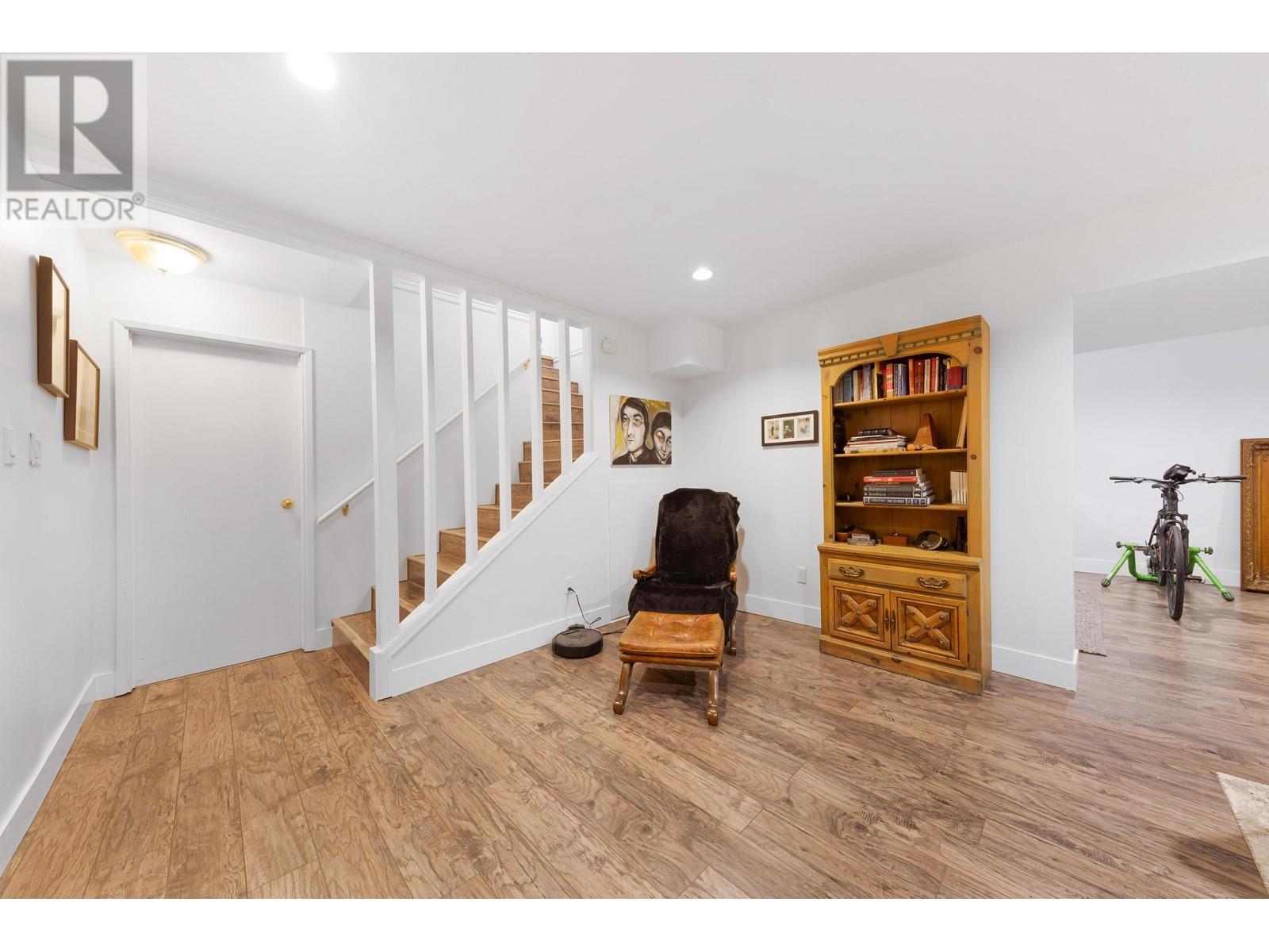 5446 Cliffridge Avenue, North Vancouver, British Columbia  V7R 4M4 - Photo 27 - R2952963