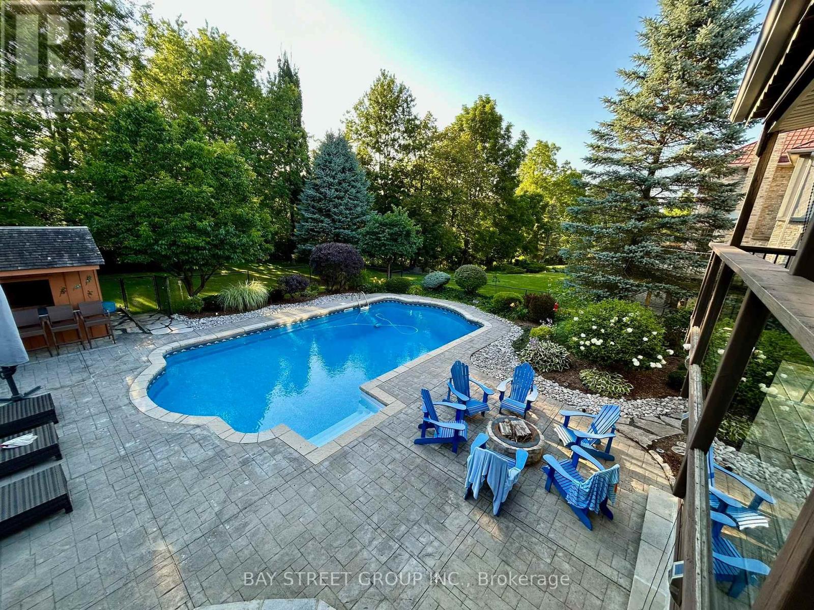 Photo 43 of 50 for 107 Glenridge Crescent