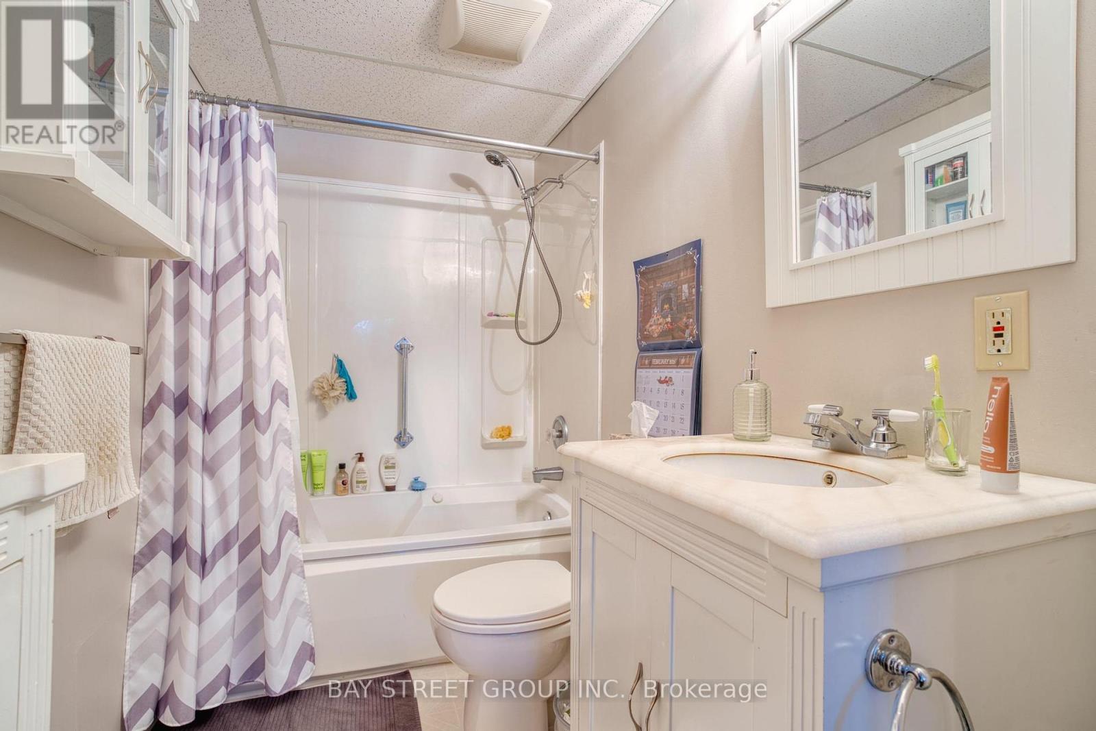 Photo 48 of 50 for 107 Glenridge Crescent