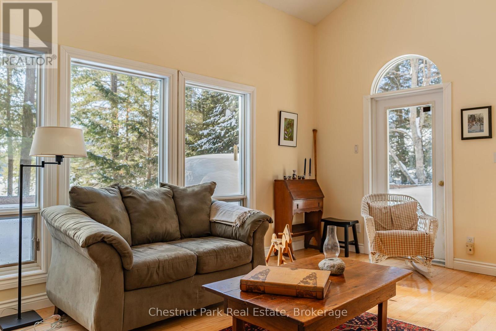 1023 Stonegate Court, Dysart Et Al, Ontario  K0M 1S0 - Photo 18 - X11993502