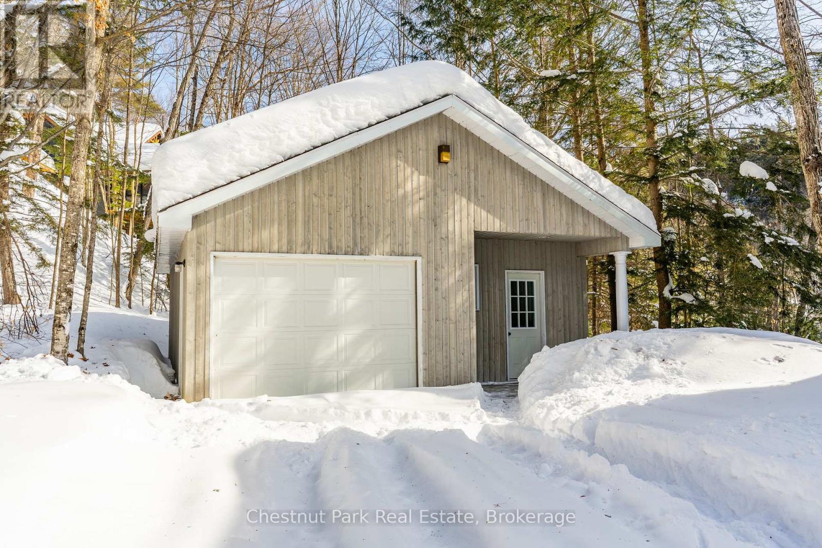 1023 Stonegate Court, Dysart Et Al, Ontario  K0M 1S0 - Photo 32 - X11993502