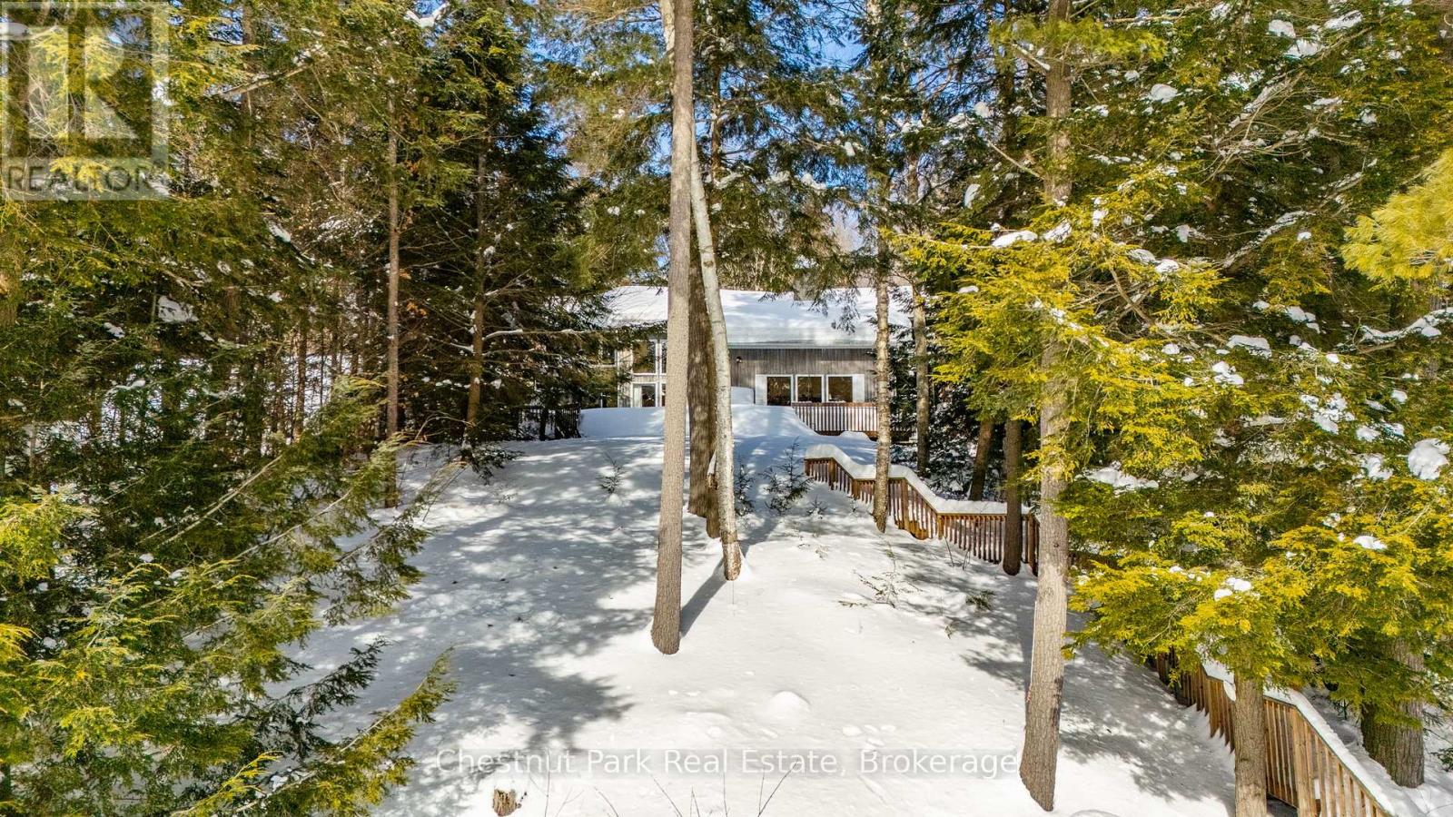 1023 Stonegate Court, Dysart Et Al, Ontario  K0M 1S0 - Photo 36 - X11993502