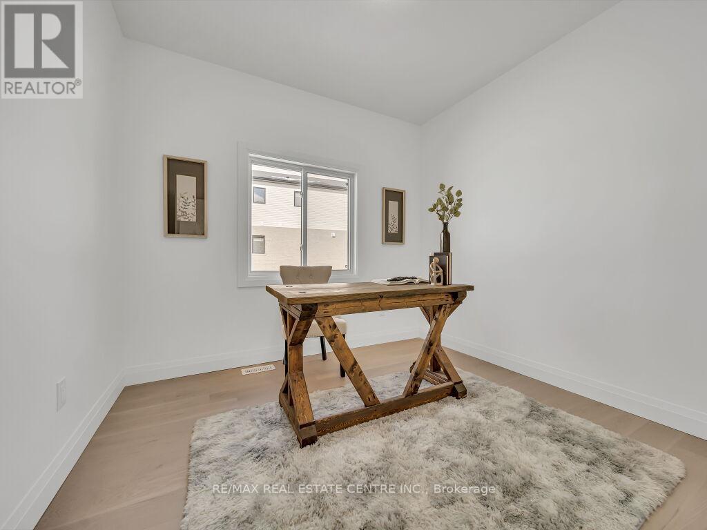 Photo 9 of 50 for 883 Darnley Boulevard