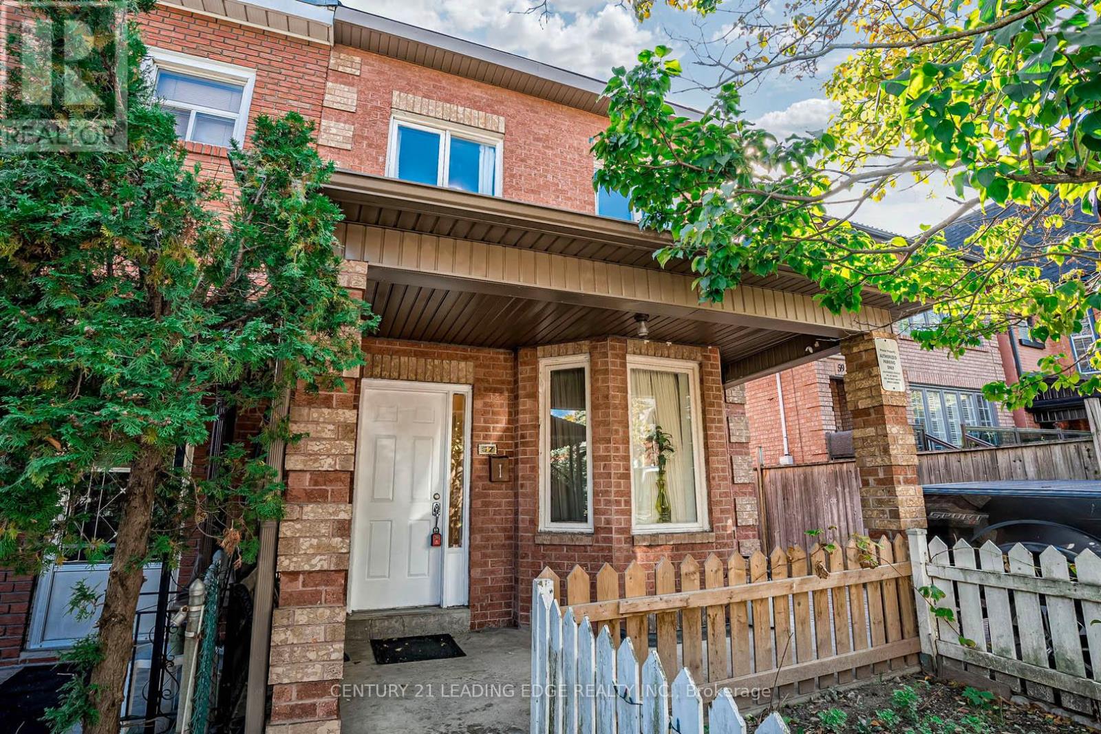 57 Shanly Street, Toronto (Dovercourt-Wallace Emerson-Junction), Ontario  M6H 1S4 - Photo 2 - W11995243