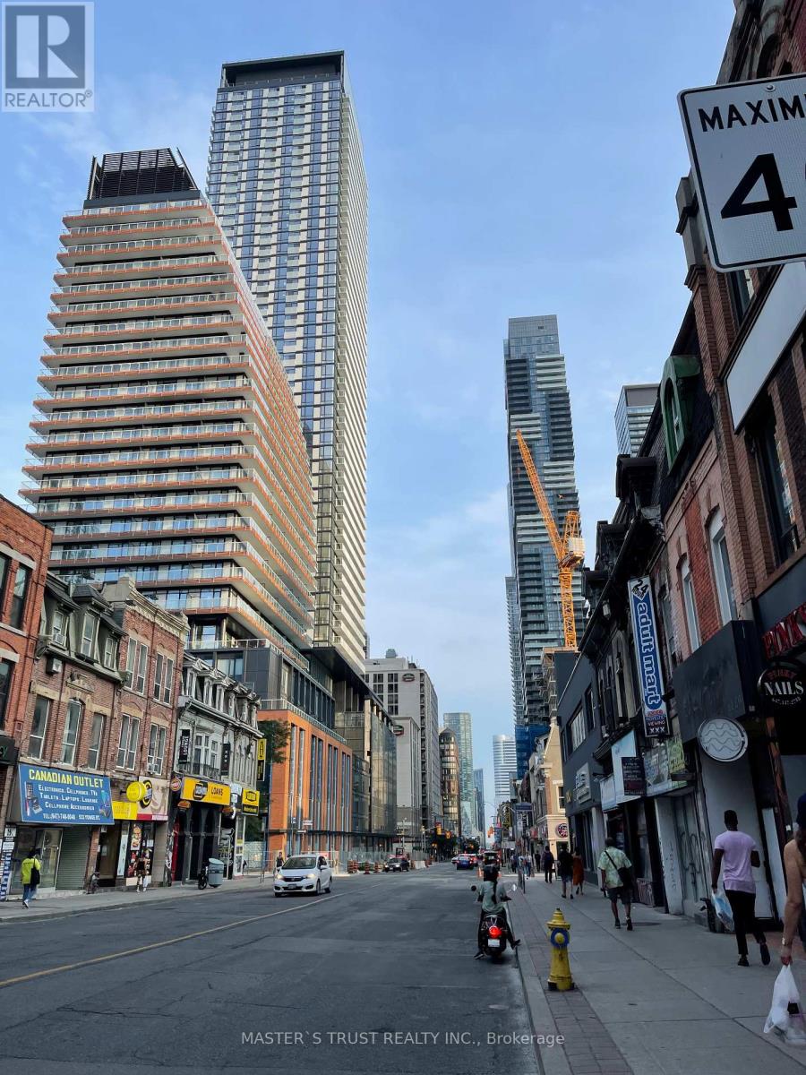 4904 - 501 Yonge Street N, Toronto, Ontario  M4Y 0G8 - Photo 1 - C11995298