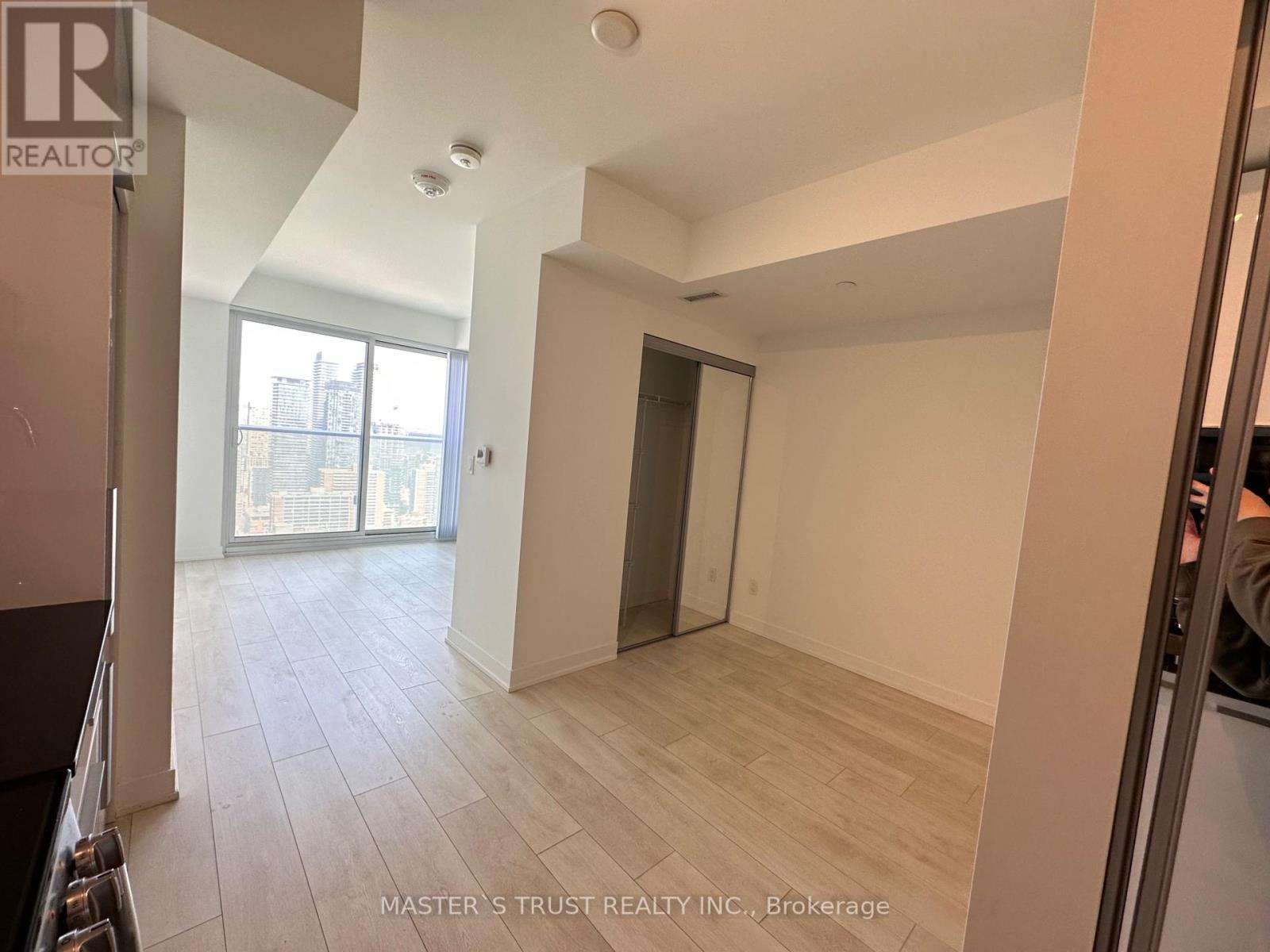 4904 - 501 Yonge Street N, Toronto, Ontario  M4Y 0G8 - Photo 3 - C11995298