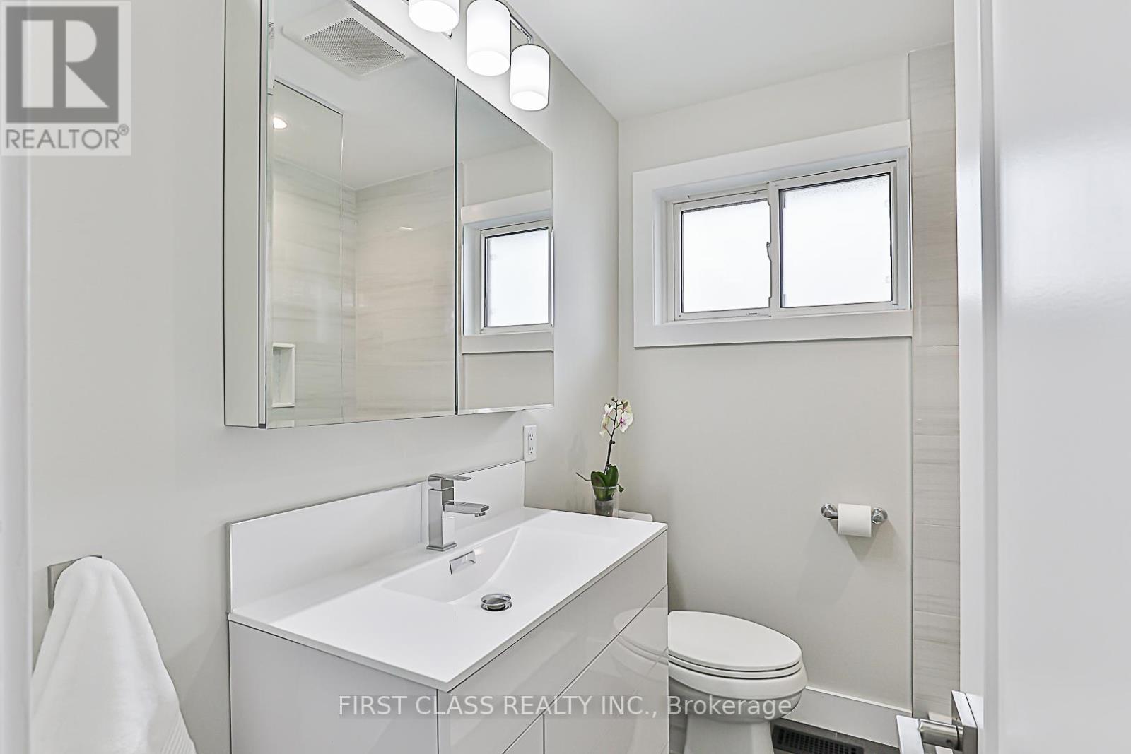 24 Fintona Avenue, Toronto (Guildwood), Ontario  M1E 1V3 - Photo 10 - E11995300