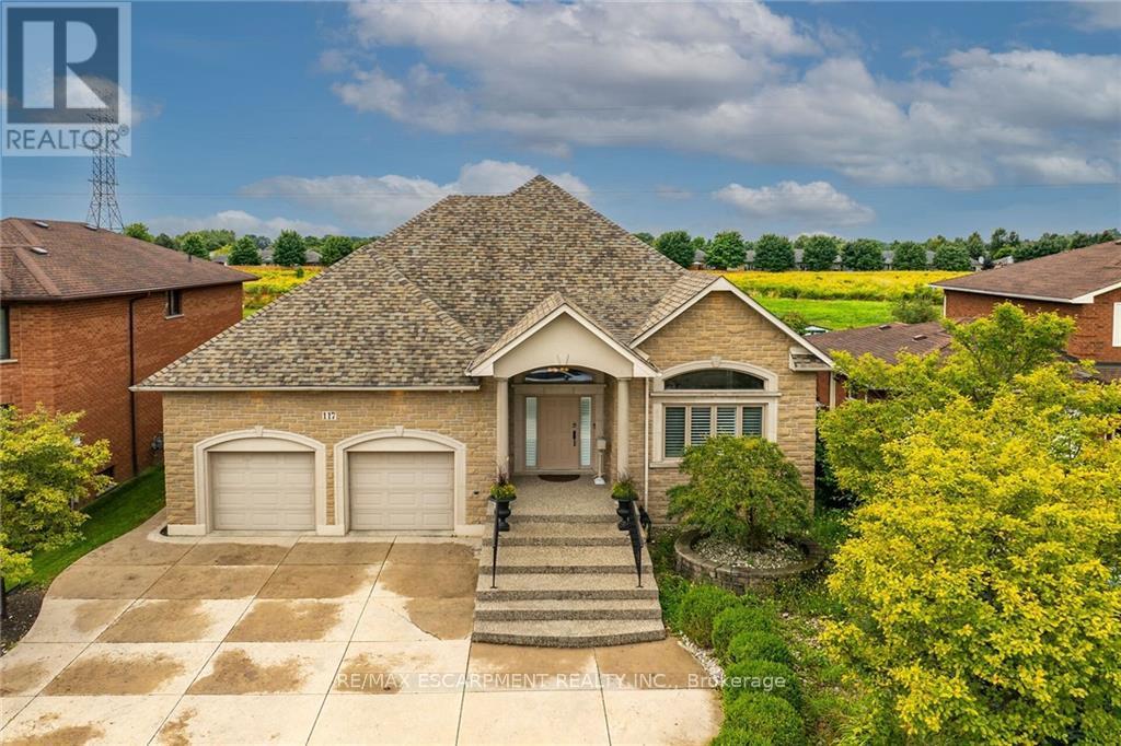 Property at 117 CHRISTOPHER DRIVE image 1
