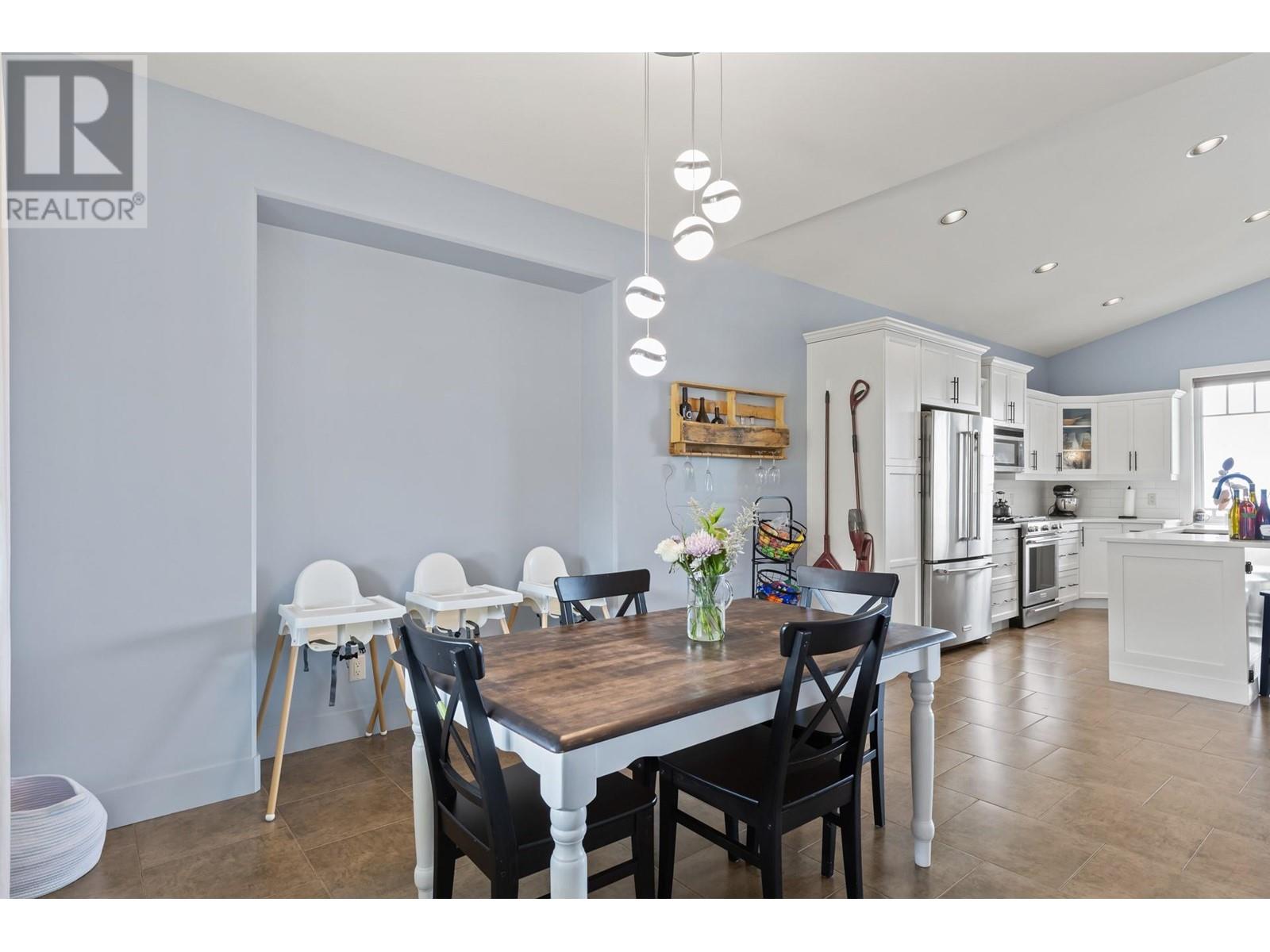 1585 Tower Ranch Boulevard, Kelowna, British Columbia  V1P 1P9 - Photo 14 - 10337048