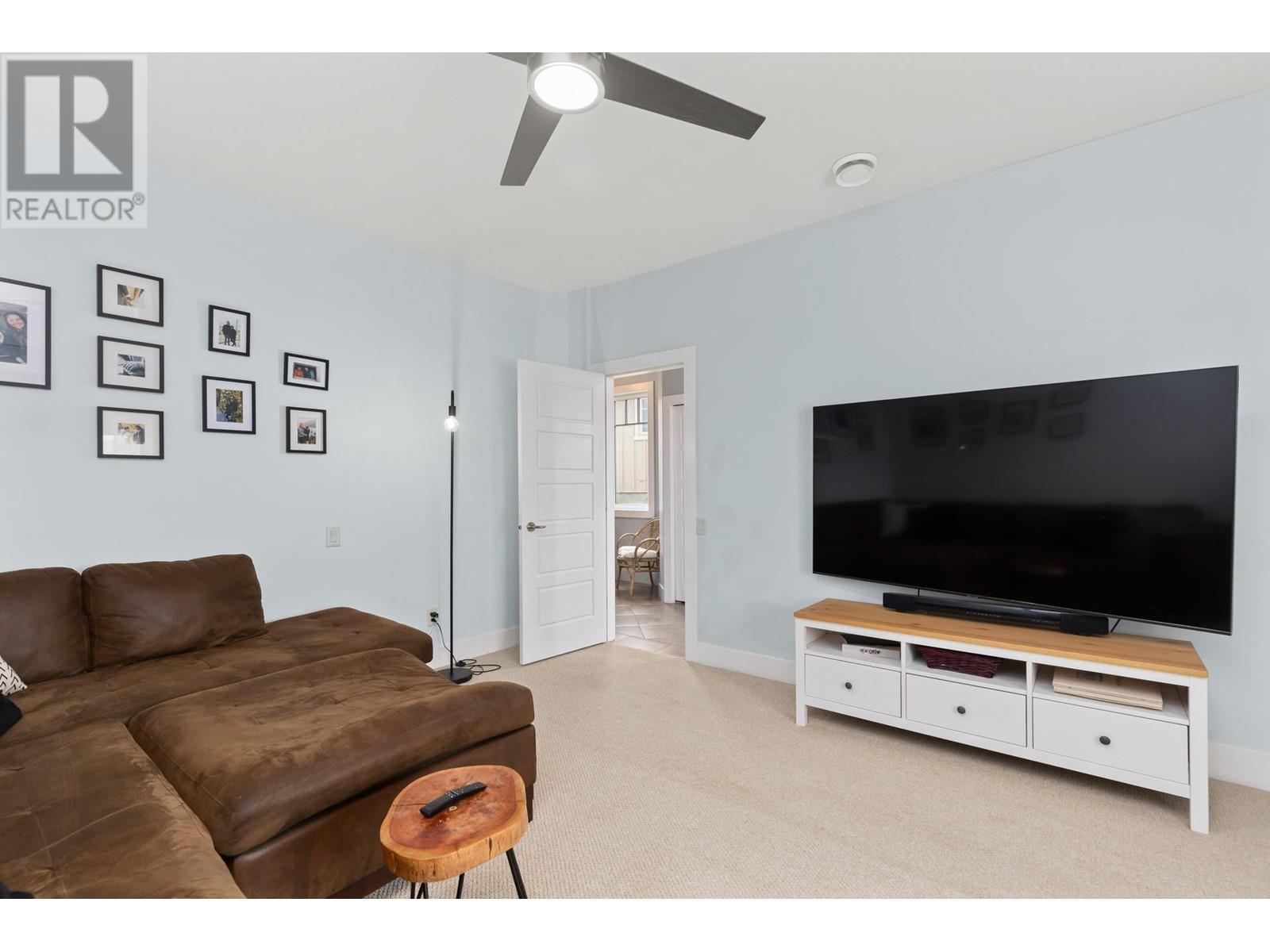 1585 Tower Ranch Boulevard, Kelowna, British Columbia  V1P 1P9 - Photo 29 - 10337048