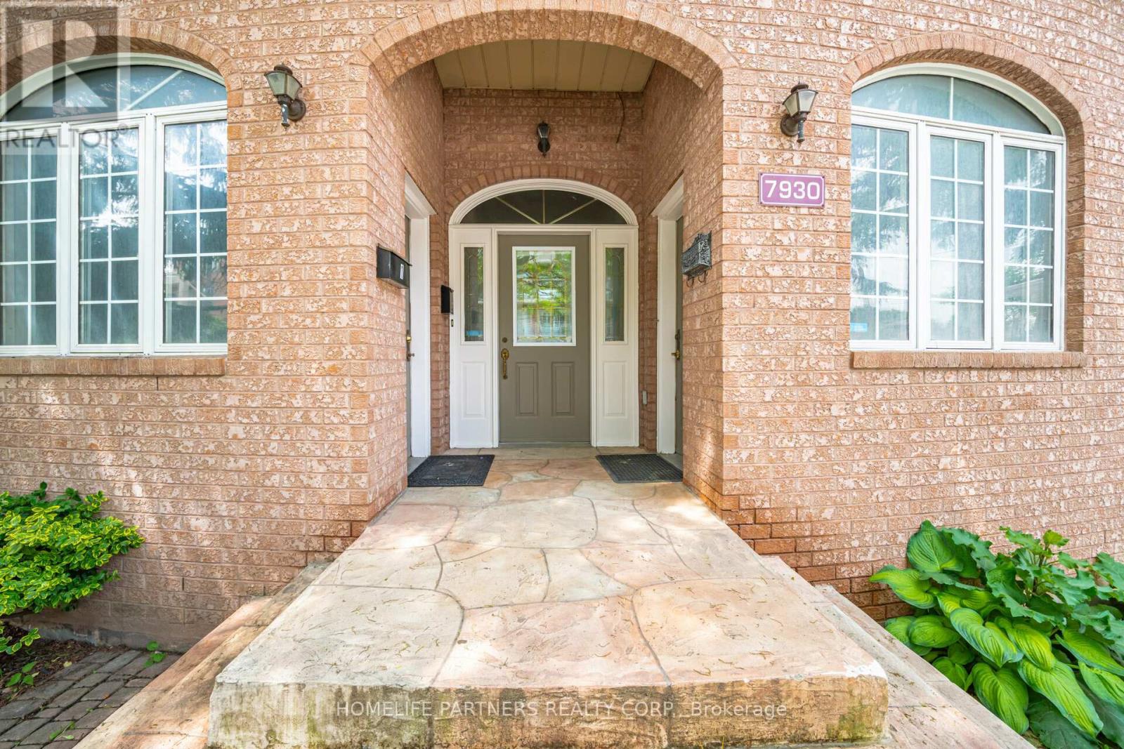 Property at 7930 KIPLING AVENUE image 2