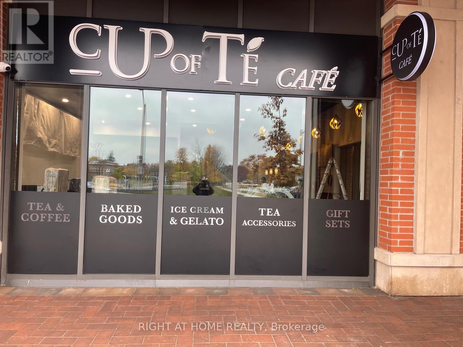 106 - 38 Via Bagnato, Toronto (Yorkdale-Glen Park), Ontario  M6A 0B1 - Photo 2 - W11995330