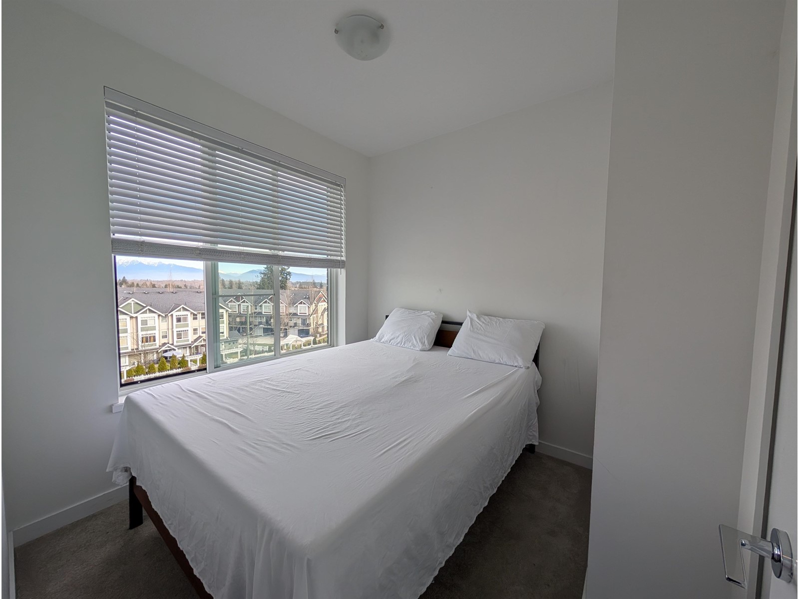Property at 501 15858 FRASER HIGHWAY image 5