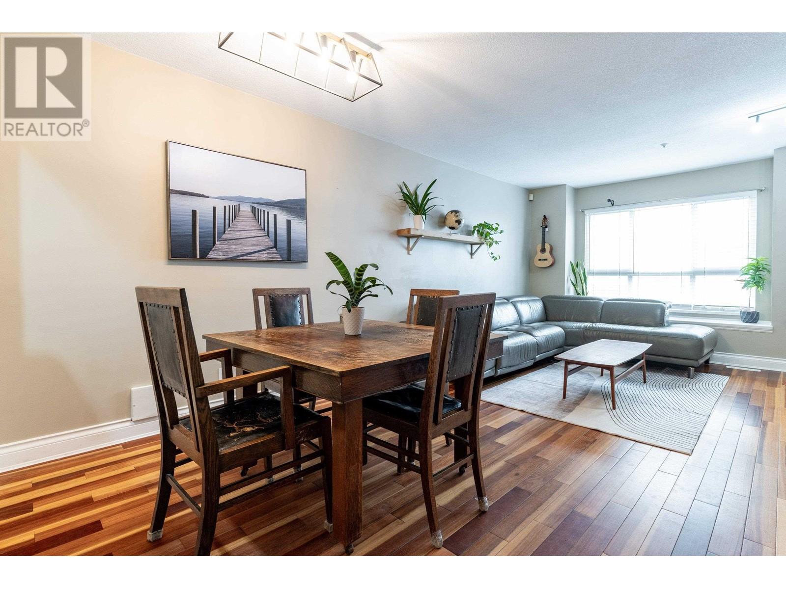 Listing Picture 9 of 30 : 2868 SOTAO AVENUE, Vancouver / 溫哥華 - 魯藝地產 Yvonne Lu Group - MLS Medallion Club Member
