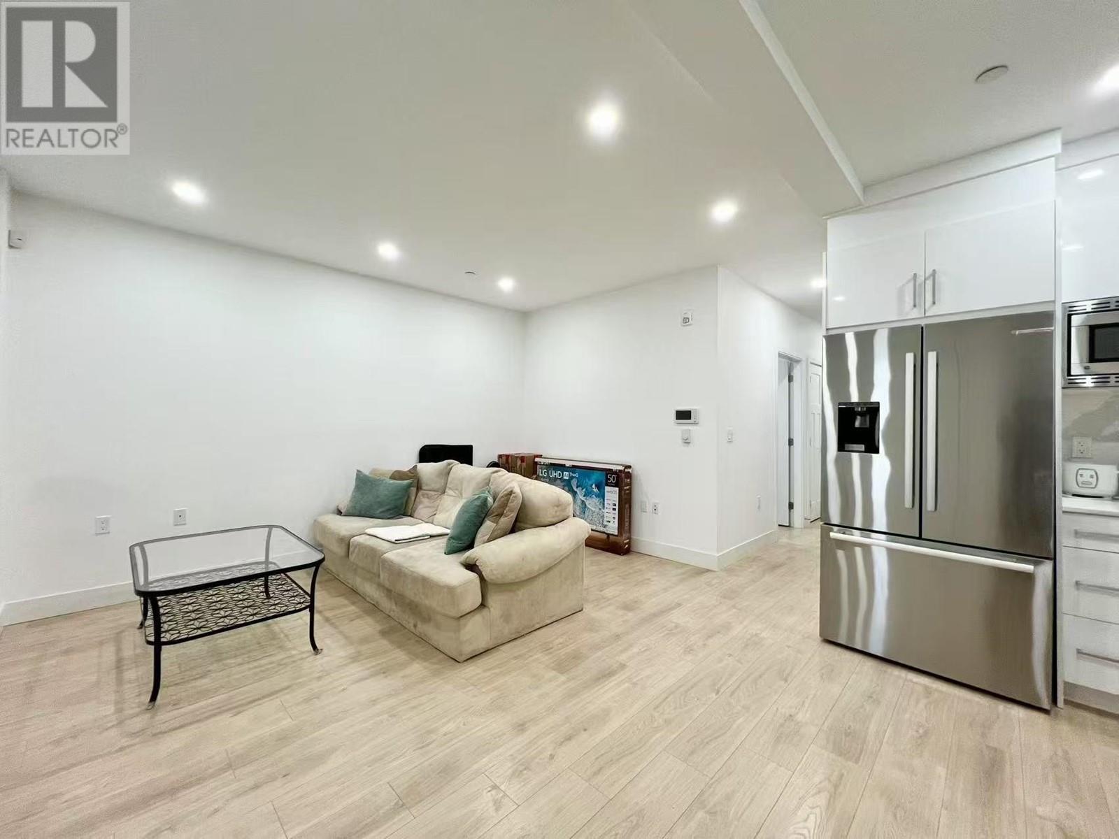 4793 Slocan Street, Vancouver, British Columbia  V5R 2A2 - Photo 7 - R2972058