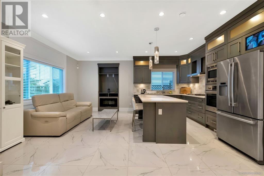 Listing Picture 3 of 20 : 7442 WILLIAMS ROAD, Richmond / 烈治文 - 魯藝地產 Yvonne Lu Group - MLS Medallion Club Member