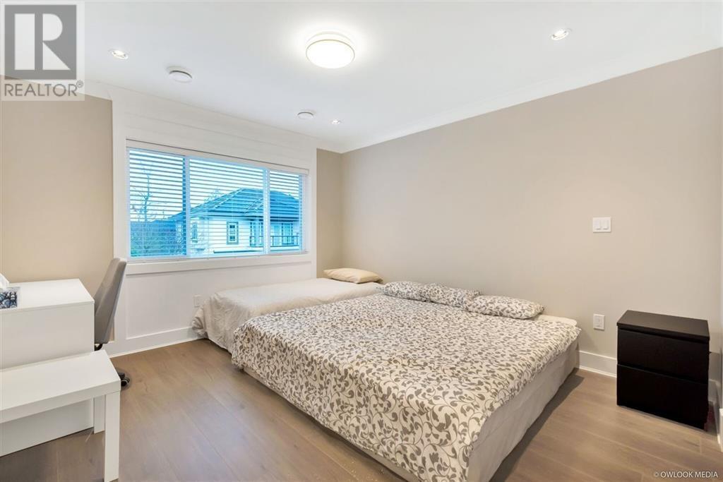 Listing Picture 12 of 20 : 7442 WILLIAMS ROAD, Richmond / 烈治文 - 魯藝地產 Yvonne Lu Group - MLS Medallion Club Member