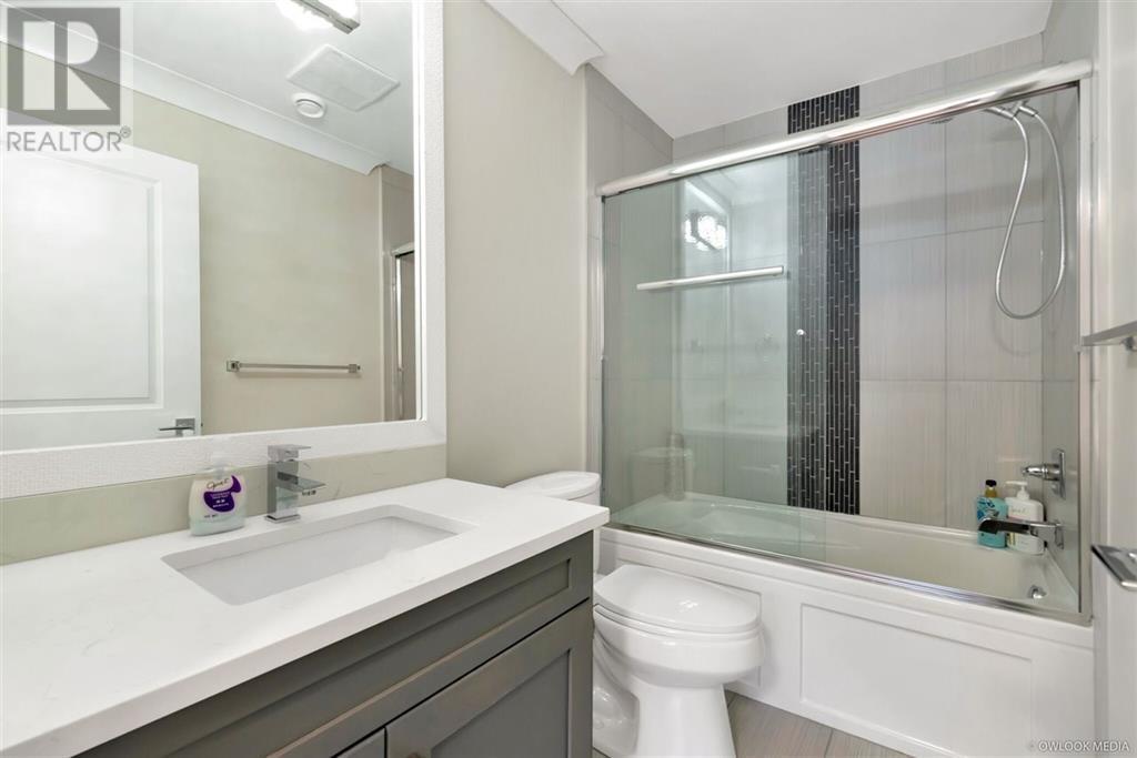 Listing Picture 8 of 20 : 7442 WILLIAMS ROAD, Richmond / 烈治文 - 魯藝地產 Yvonne Lu Group - MLS Medallion Club Member