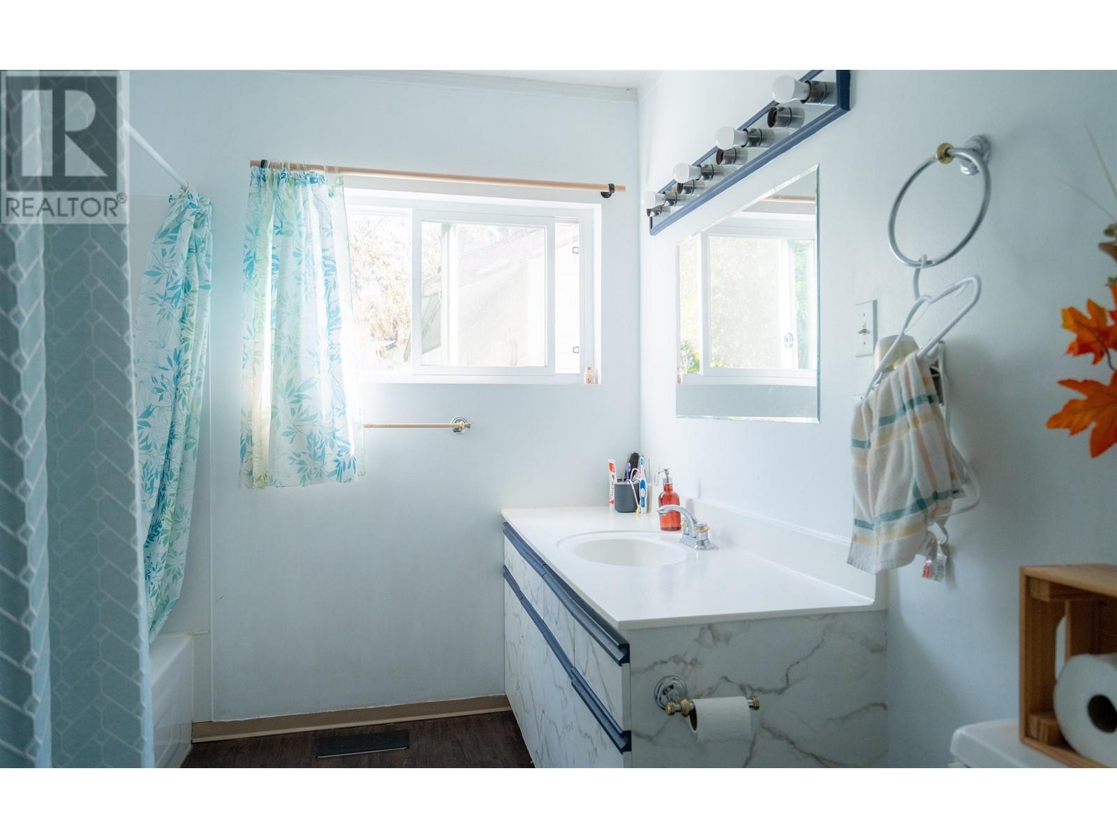 20258 Ospring Street, Maple Ridge, British Columbia  V2X 1K4 - Photo 16 - R2964577