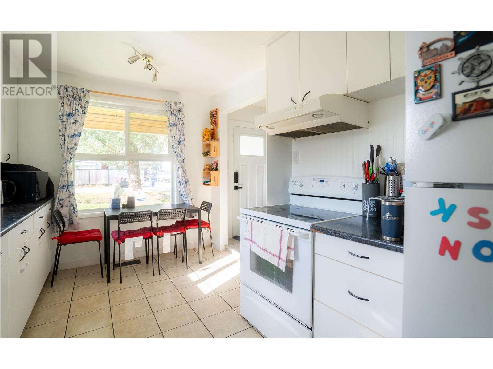 20258 Ospring Street, Maple Ridge, British Columbia  V2X 1K4 - Photo 11 - R2964577