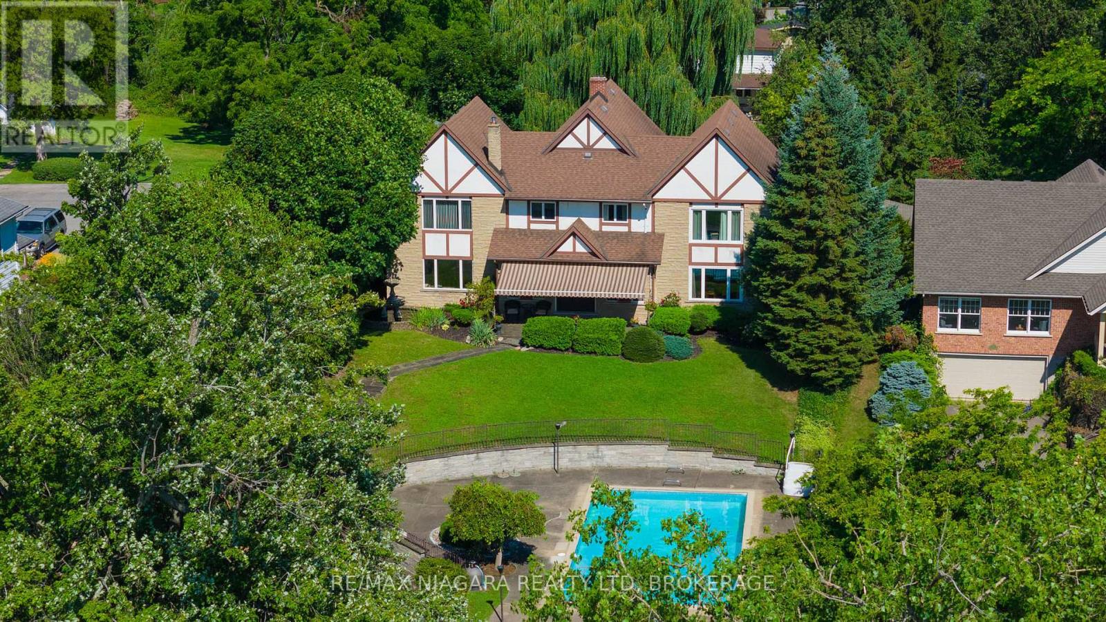 140 Lakeshore Road, Fort Erie (Lakeshore), Ontario  L2A 1B2 - Photo 32 - X11995455