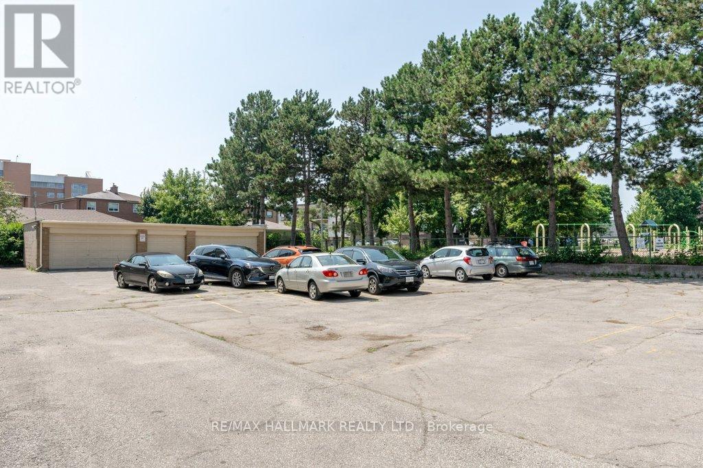 2 - 53 Neptune Drive, Toronto, Ontario  M6A 1X2 - Photo 21 - C9231298