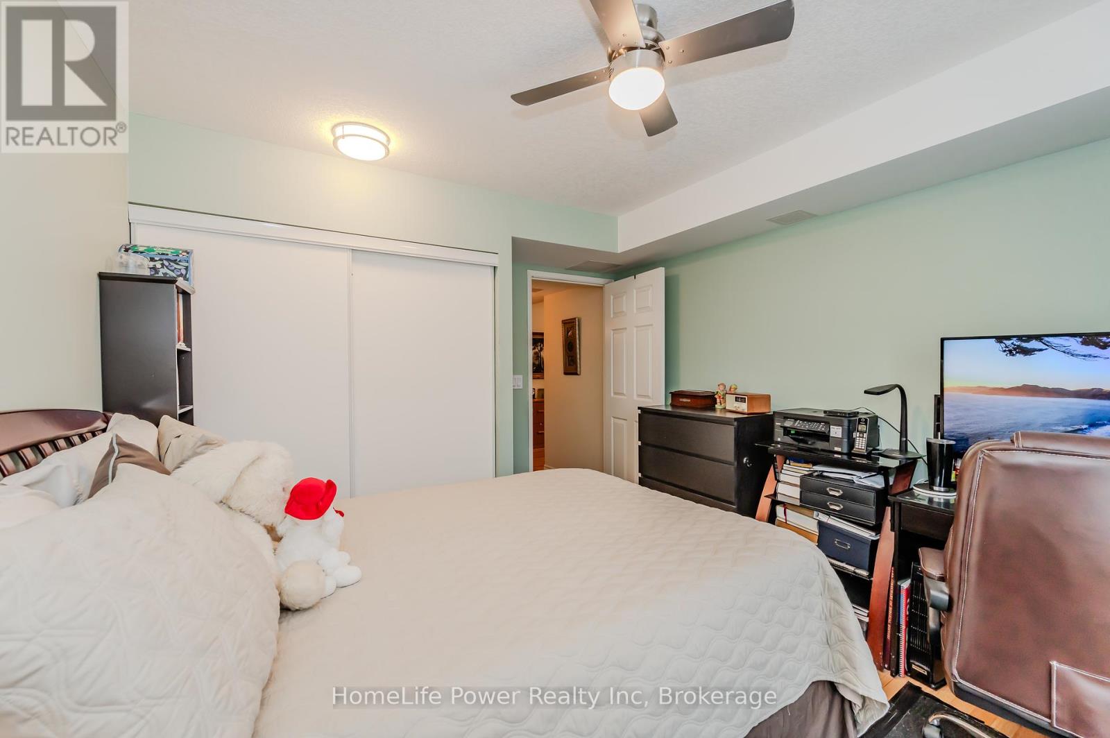 302 - 20 St George Street, Kitchener, Ontario  N2G 2S7 - Photo 20 - X11995481