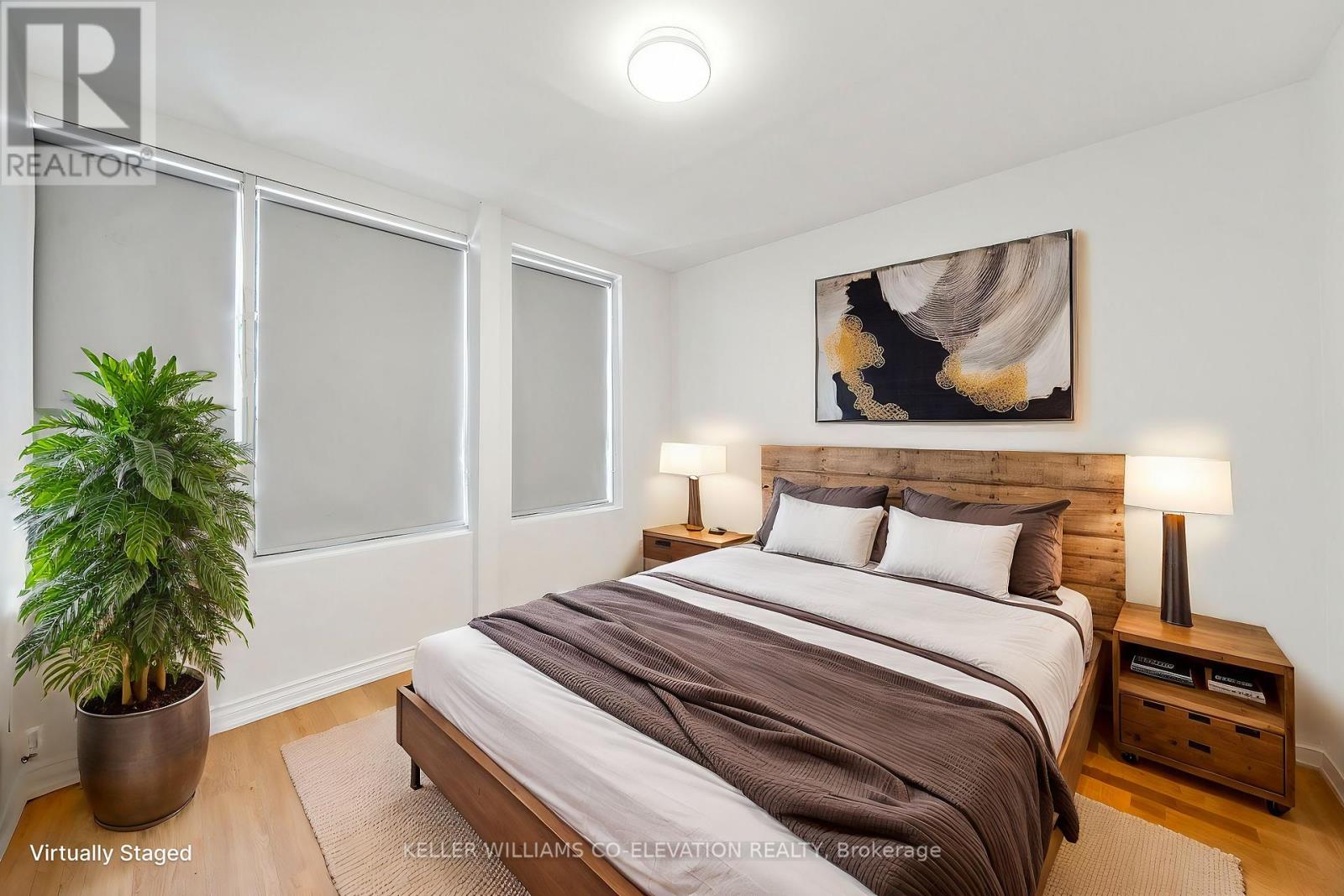 681 Scarlett Road, Toronto (Humber Heights), Ontario  M9P 2T3 - Photo 12 - W11995477