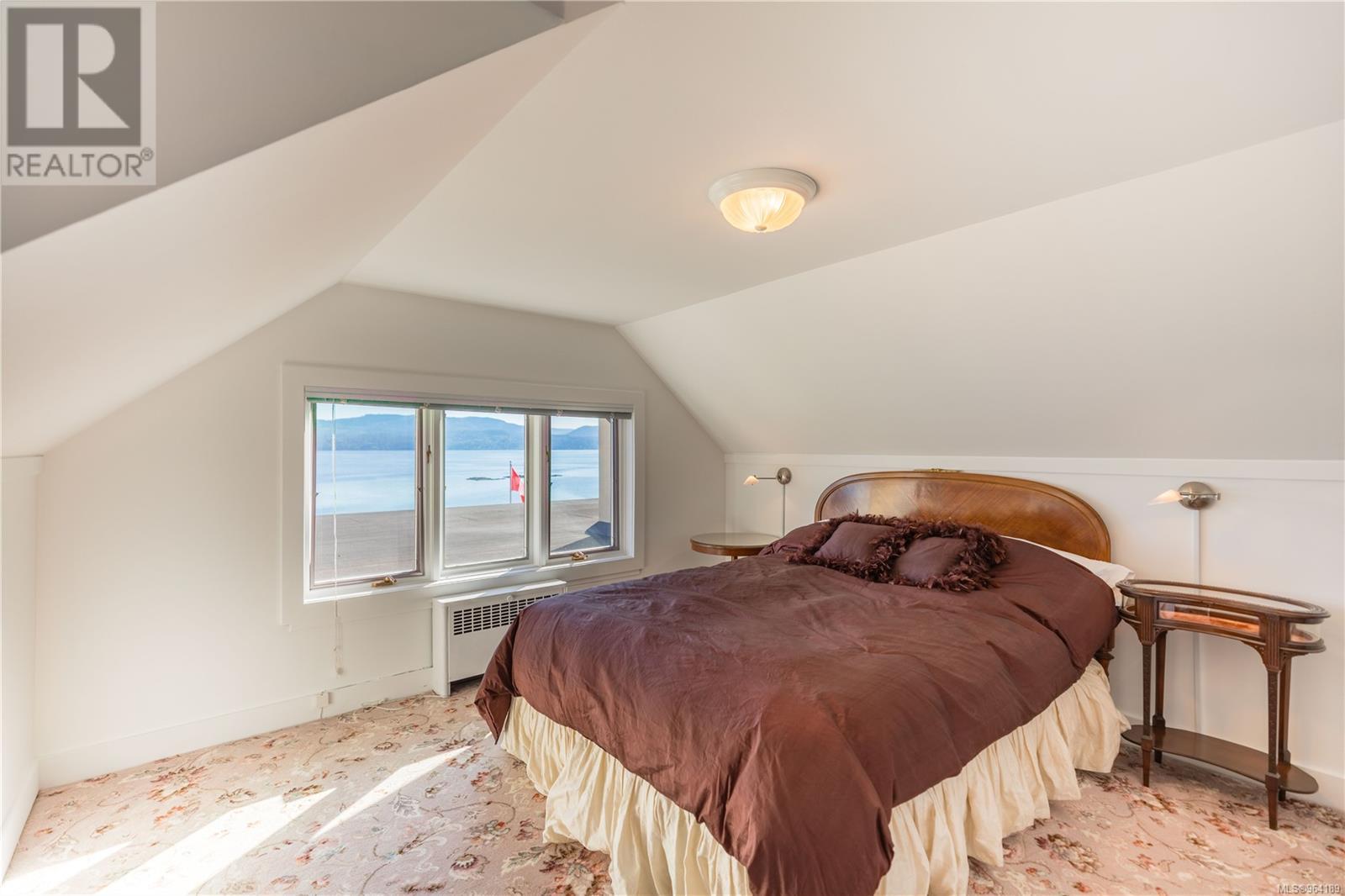 605 Towner Park Rd, North Saanich, British Columbia  V8L 5L7 - Photo 42 - 964189
