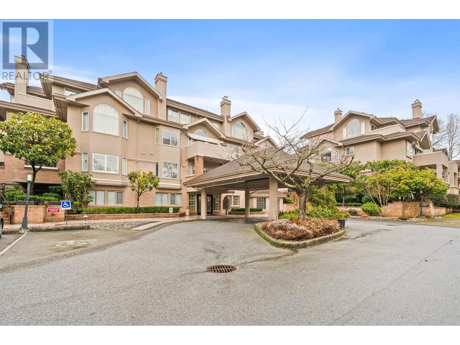 Listing Picture 29 of 31 : 110 7600 MOFFATT ROAD, Richmond / 烈治文 - 魯藝地產 Yvonne Lu Group - MLS Medallion Club Member