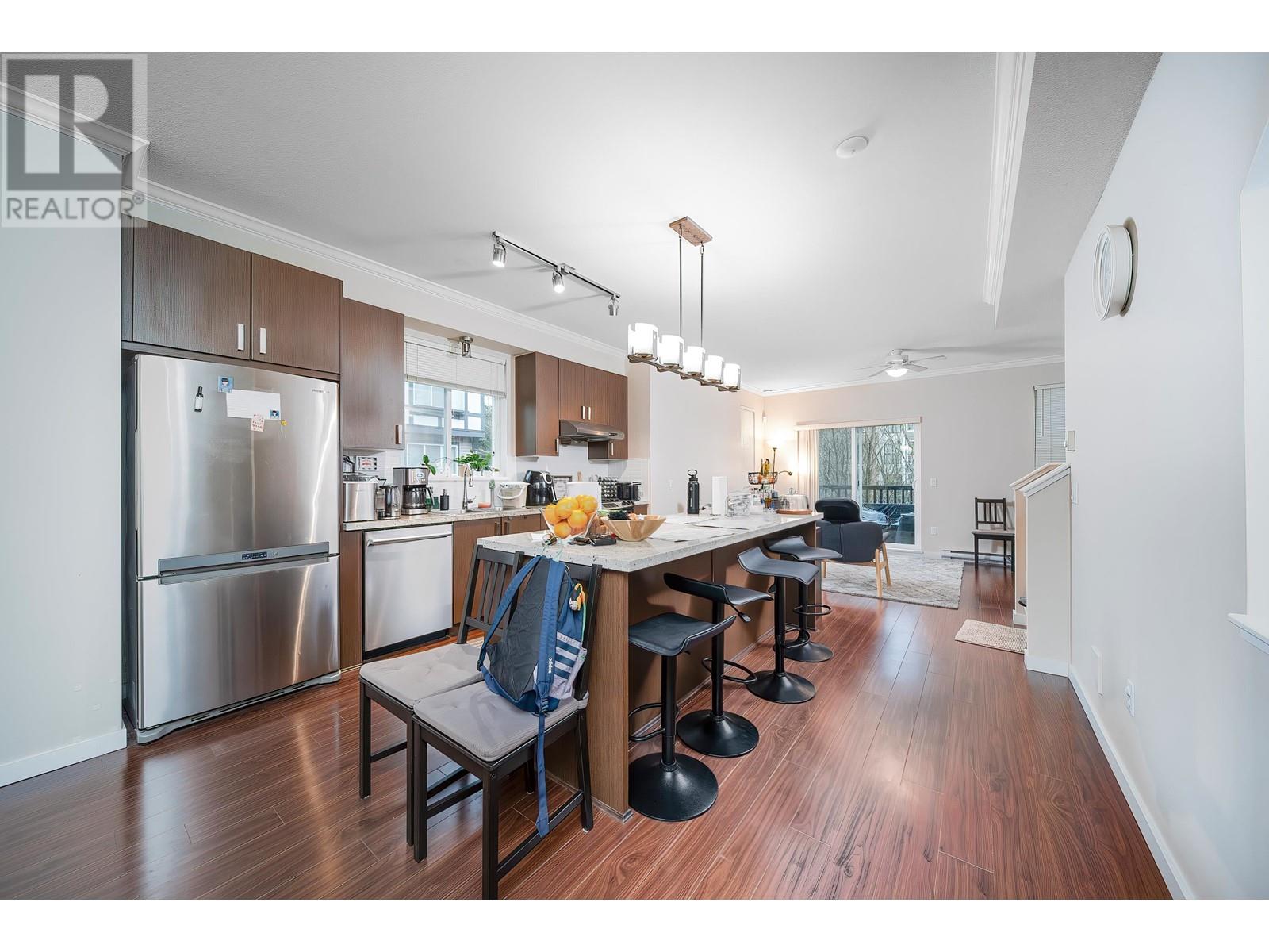 Listing Picture 9 of 37 : 34 9566 TOMICKI AVENUE, Richmond / 烈治文 - 魯藝地產 Yvonne Lu Group - MLS Medallion Club Member