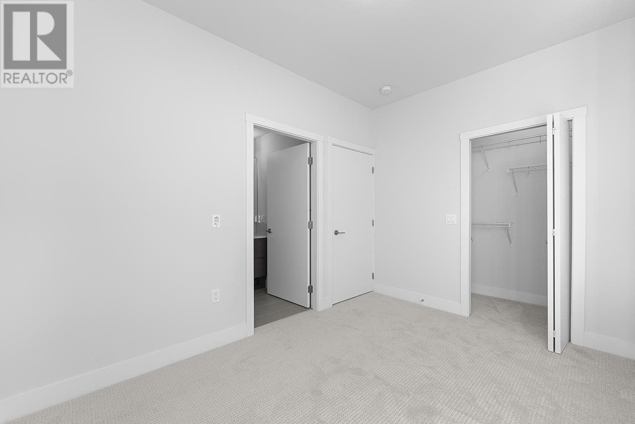 Listing Picture 22 of 32 : 5486 OAK STREET, Vancouver / 溫哥華 - 魯藝地產 Yvonne Lu Group - MLS Medallion Club Member