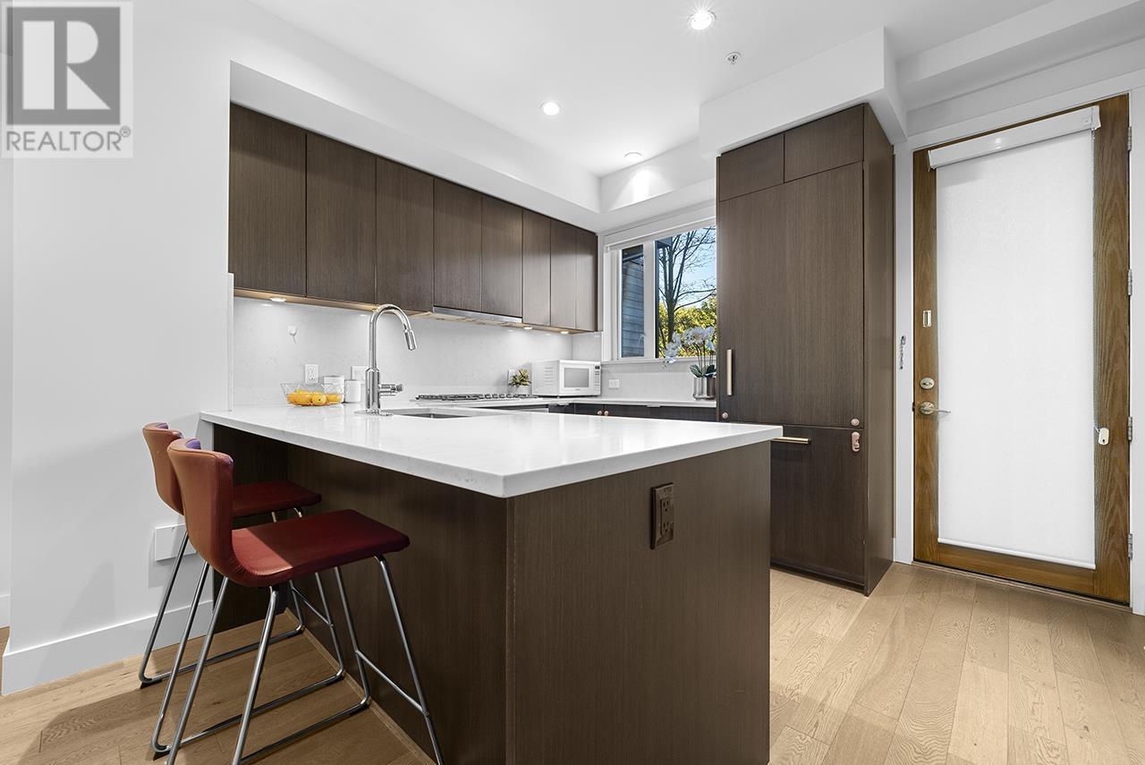 Listing Picture 14 of 32 : 5486 OAK STREET, Vancouver / 溫哥華 - 魯藝地產 Yvonne Lu Group - MLS Medallion Club Member