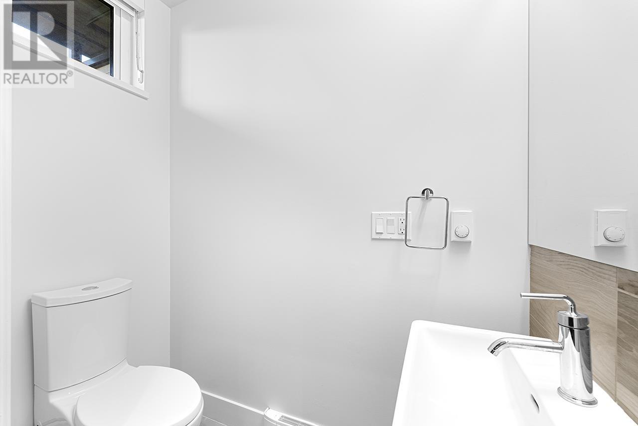 Listing Picture 32 of 32 : 5486 OAK STREET, Vancouver / 溫哥華 - 魯藝地產 Yvonne Lu Group - MLS Medallion Club Member