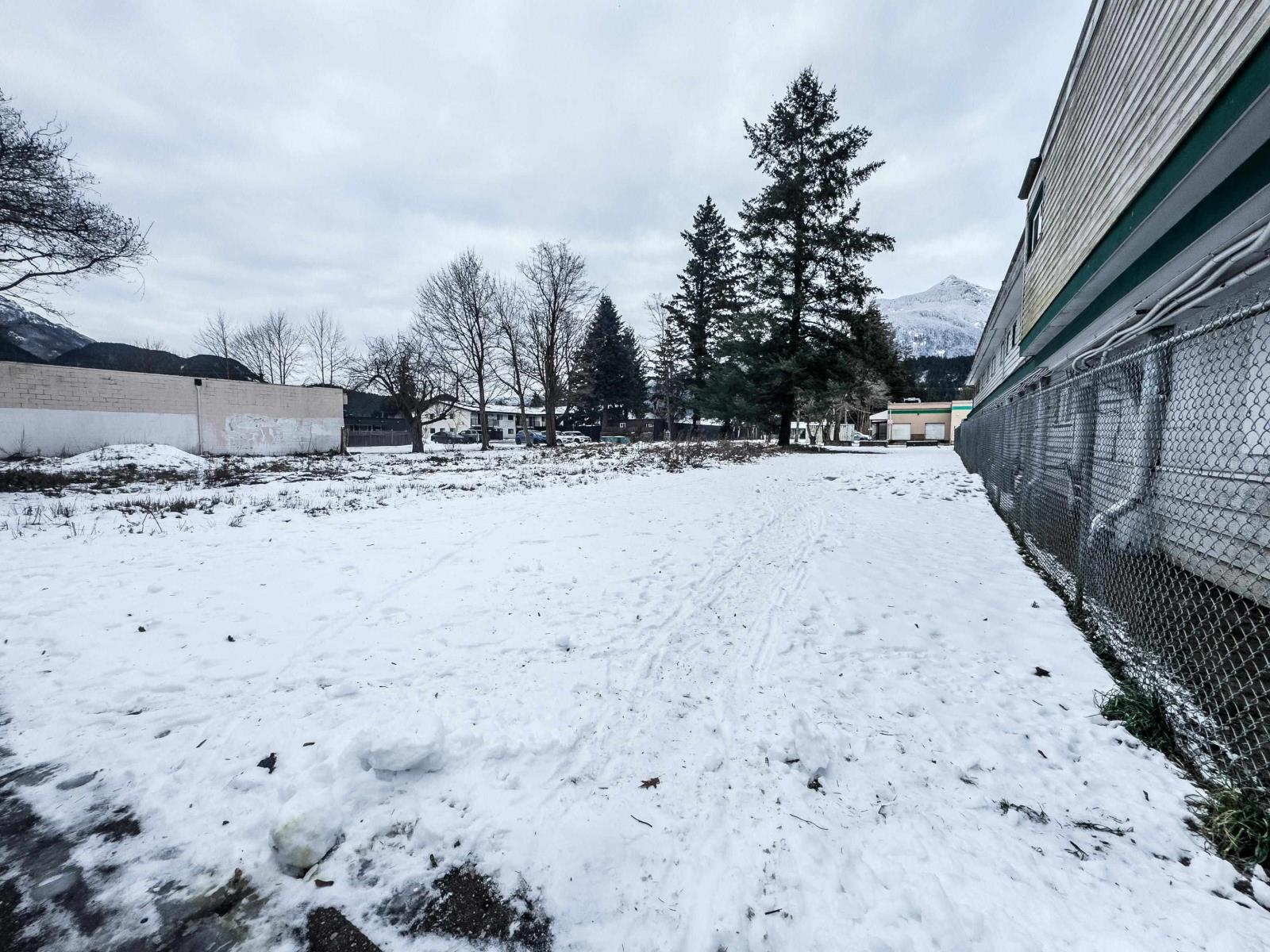 753 4th Avenue, Hope, Hope, British Columbia  V0X 1L0 - Photo 11 - C8066682