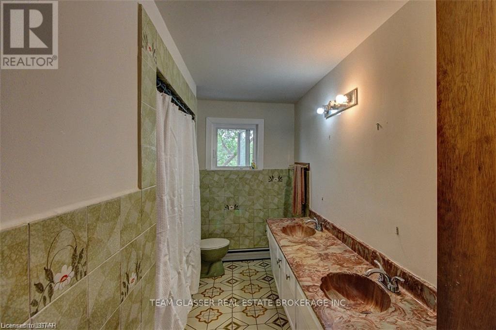 151 Travelled Road, London East, Ontario  N6M 1H3 - Photo 16 - X11995563