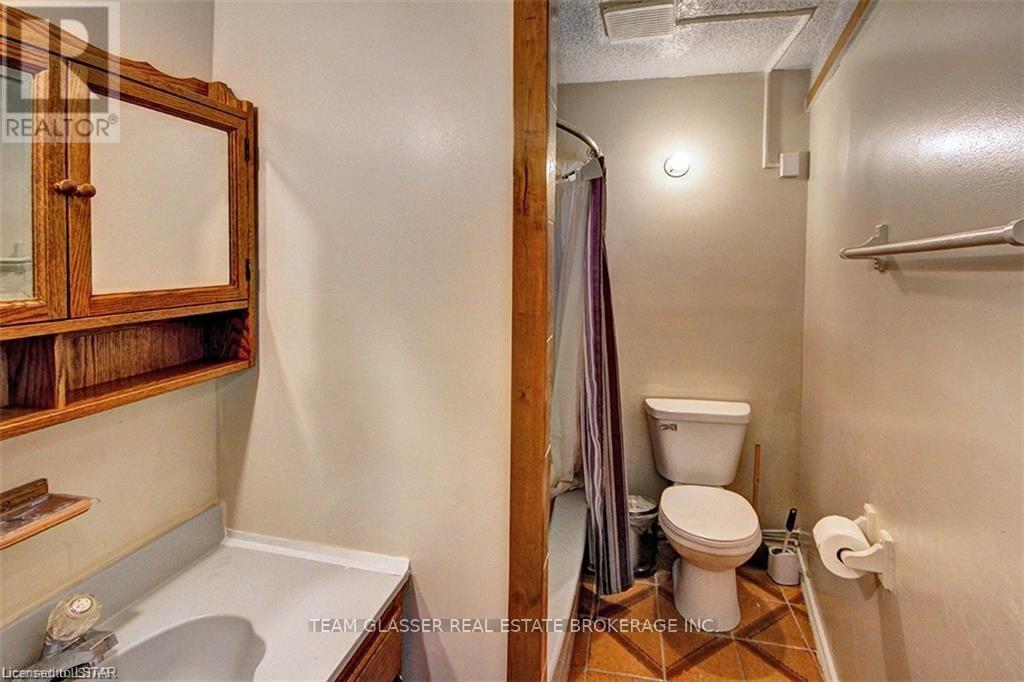 151 Travelled Road, London East, Ontario  N6M 1H3 - Photo 8 - X11995563