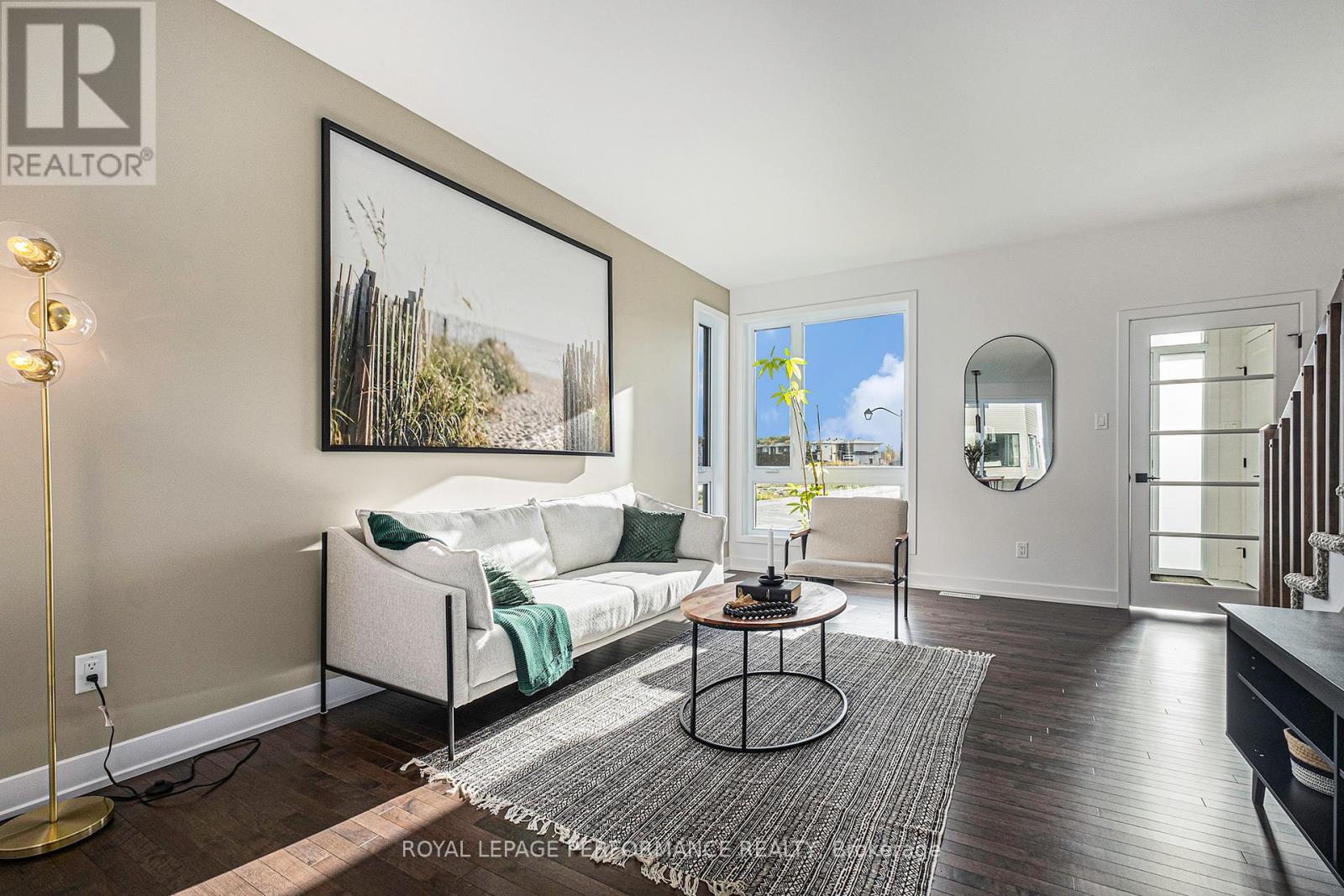 Property at 19 RUTILE STREET image 3
