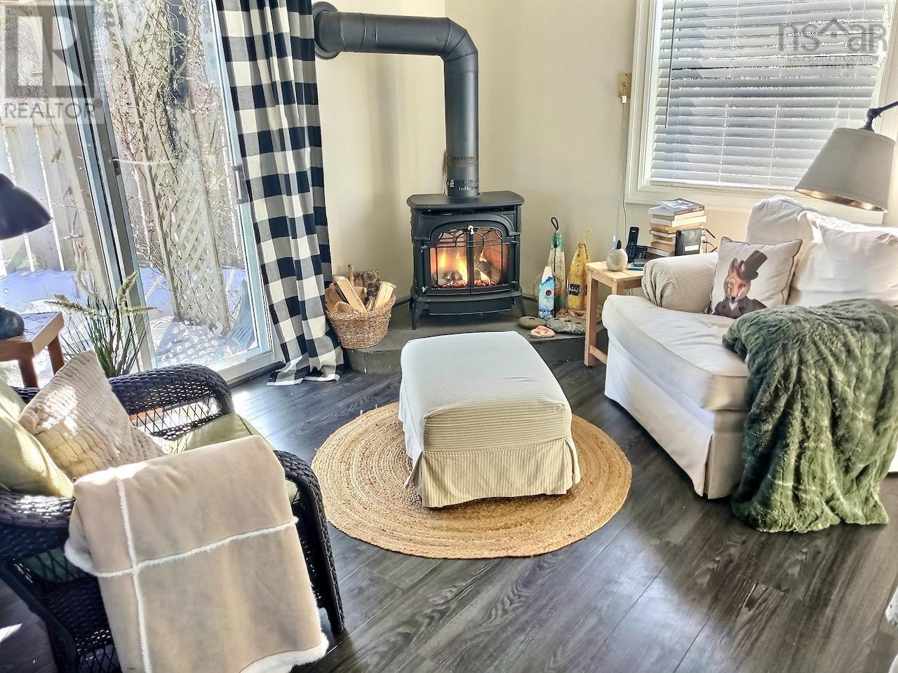 11866 Shore Road E, Cottage Cove, Nova Scotia  B0S 1P0 - Photo 11 - 202503870