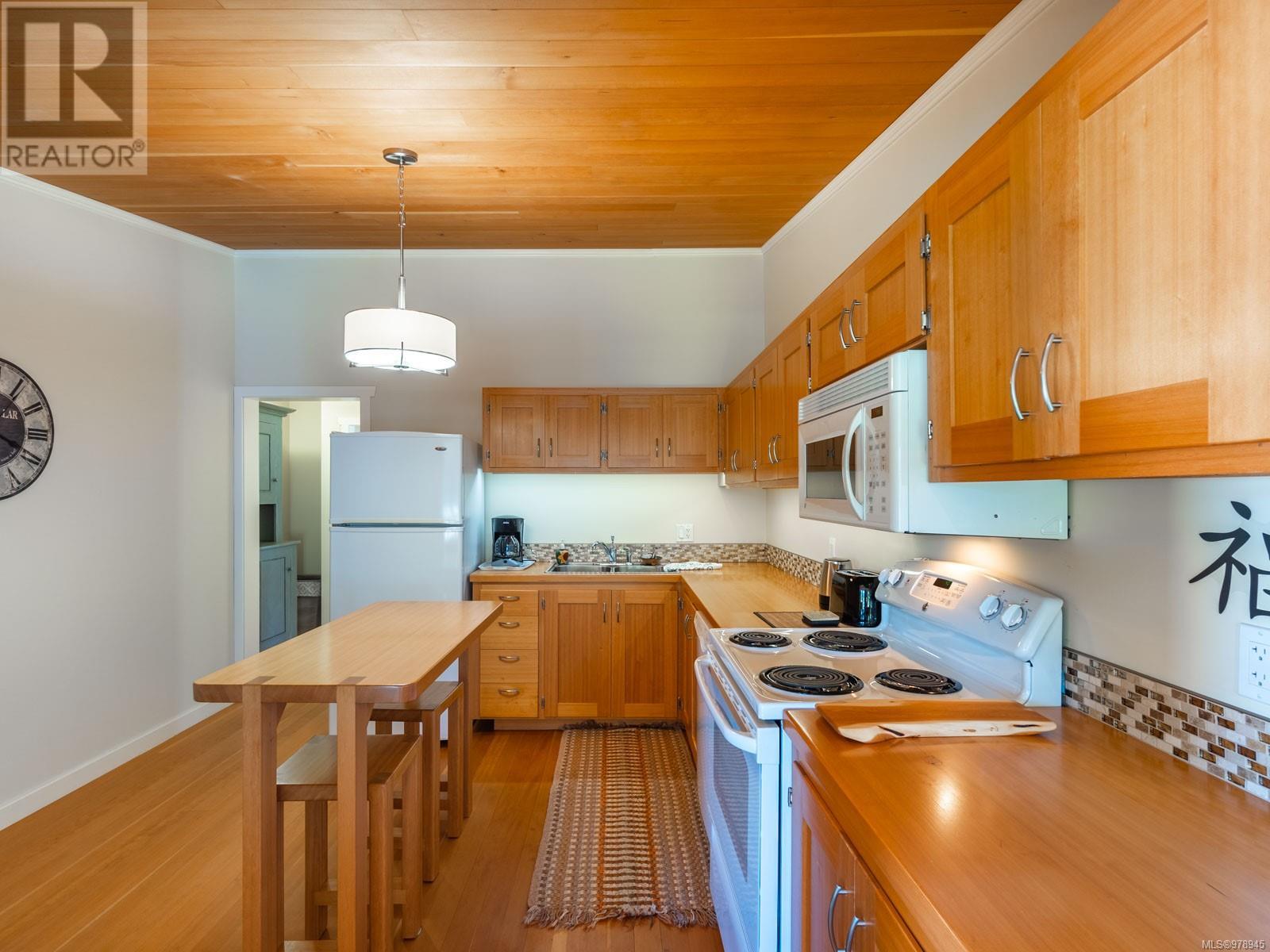 410 17th Ave, Sointula, British Columbia  V0N 3E0 - Photo 51 - 978945