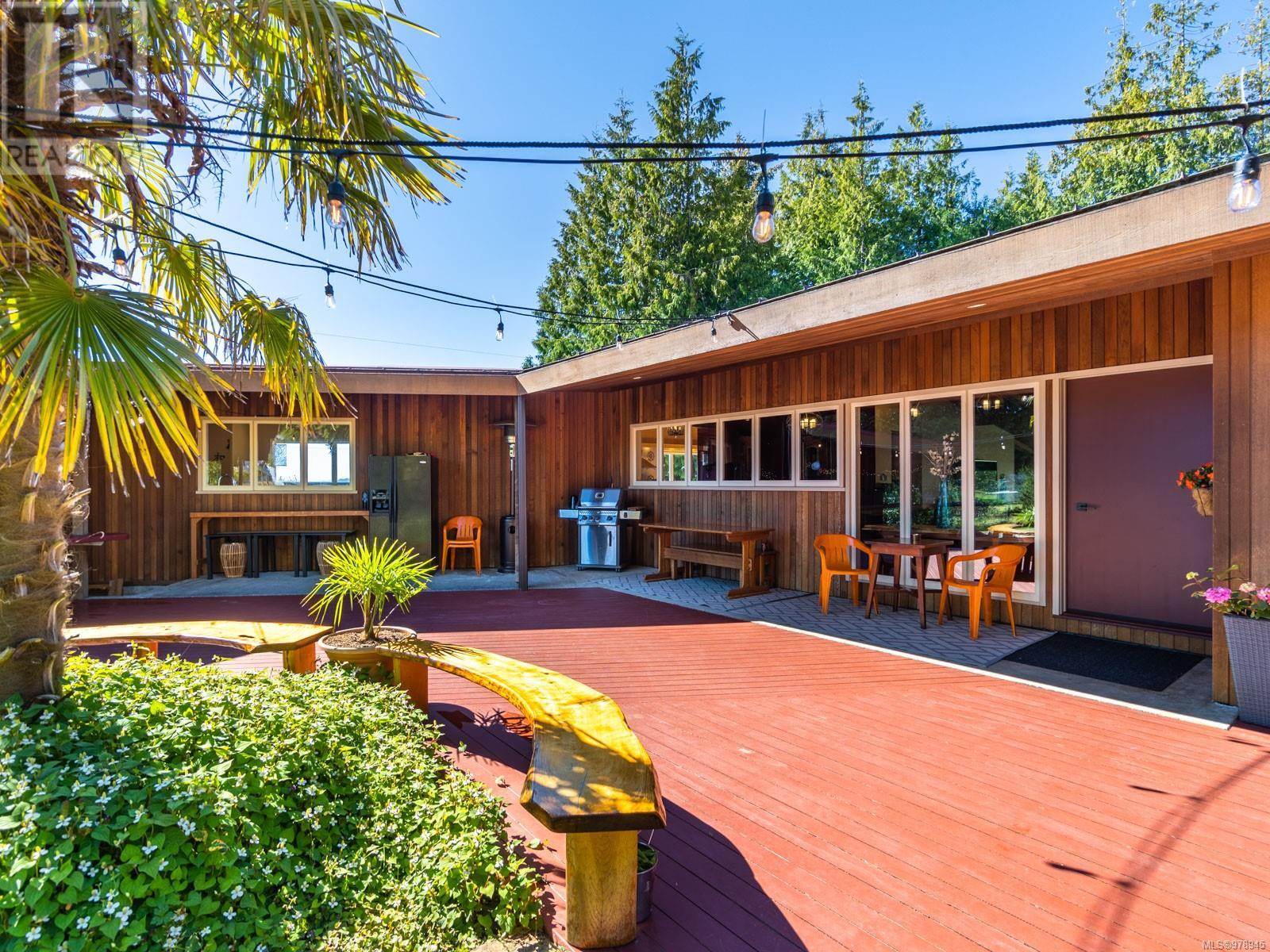 410 17th Ave, Sointula, British Columbia  V0N 3E0 - Photo 16 - 978945
