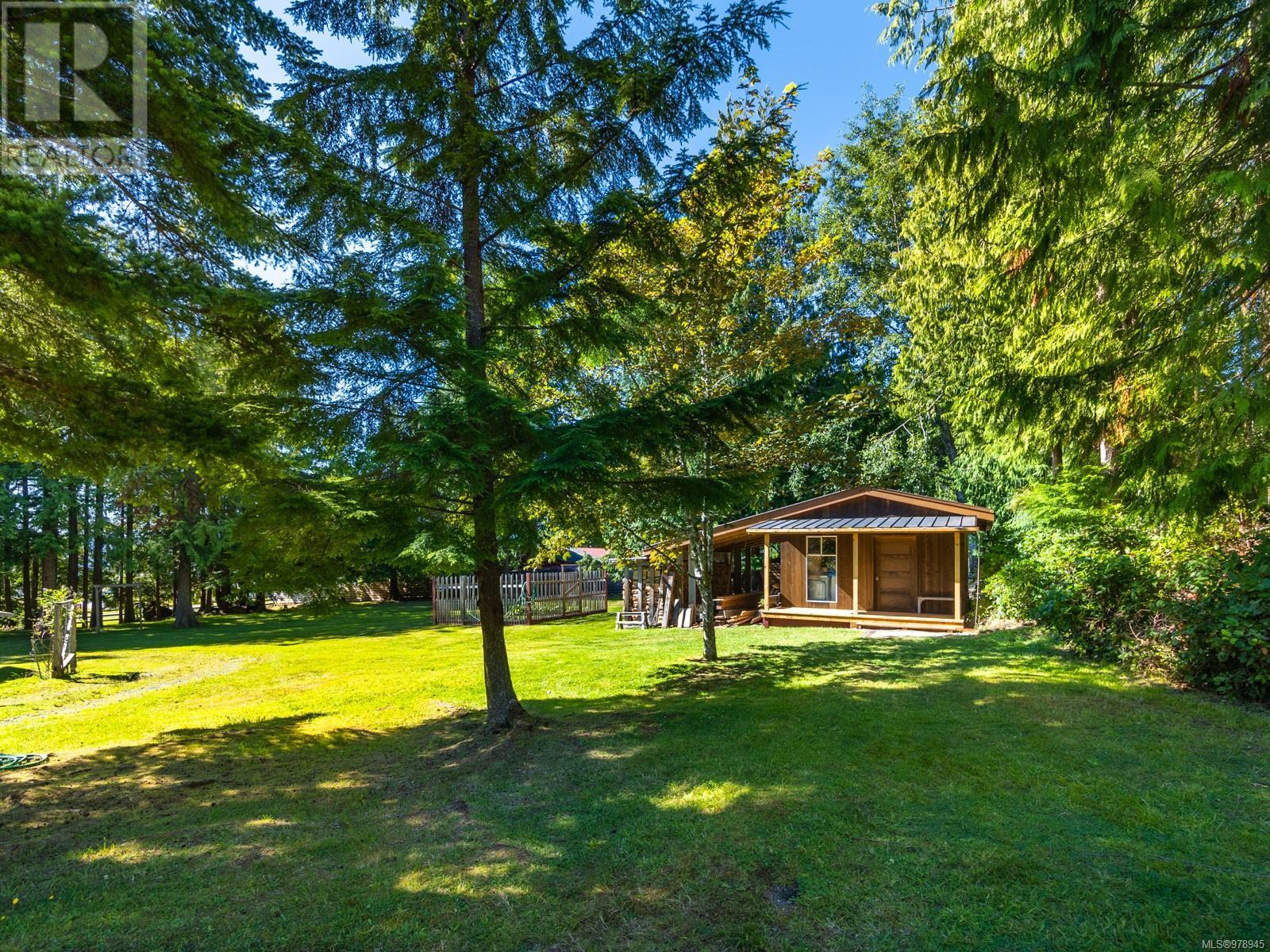 410 17th Ave, Sointula, British Columbia  V0N 3E0 - Photo 60 - 978945