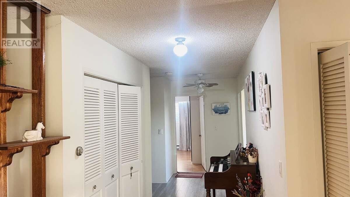 Listing Picture 18 of 18 : 753 E 55TH AVENUE, Vancouver / 溫哥華 - 魯藝地產 Yvonne Lu Group - MLS Medallion Club Member