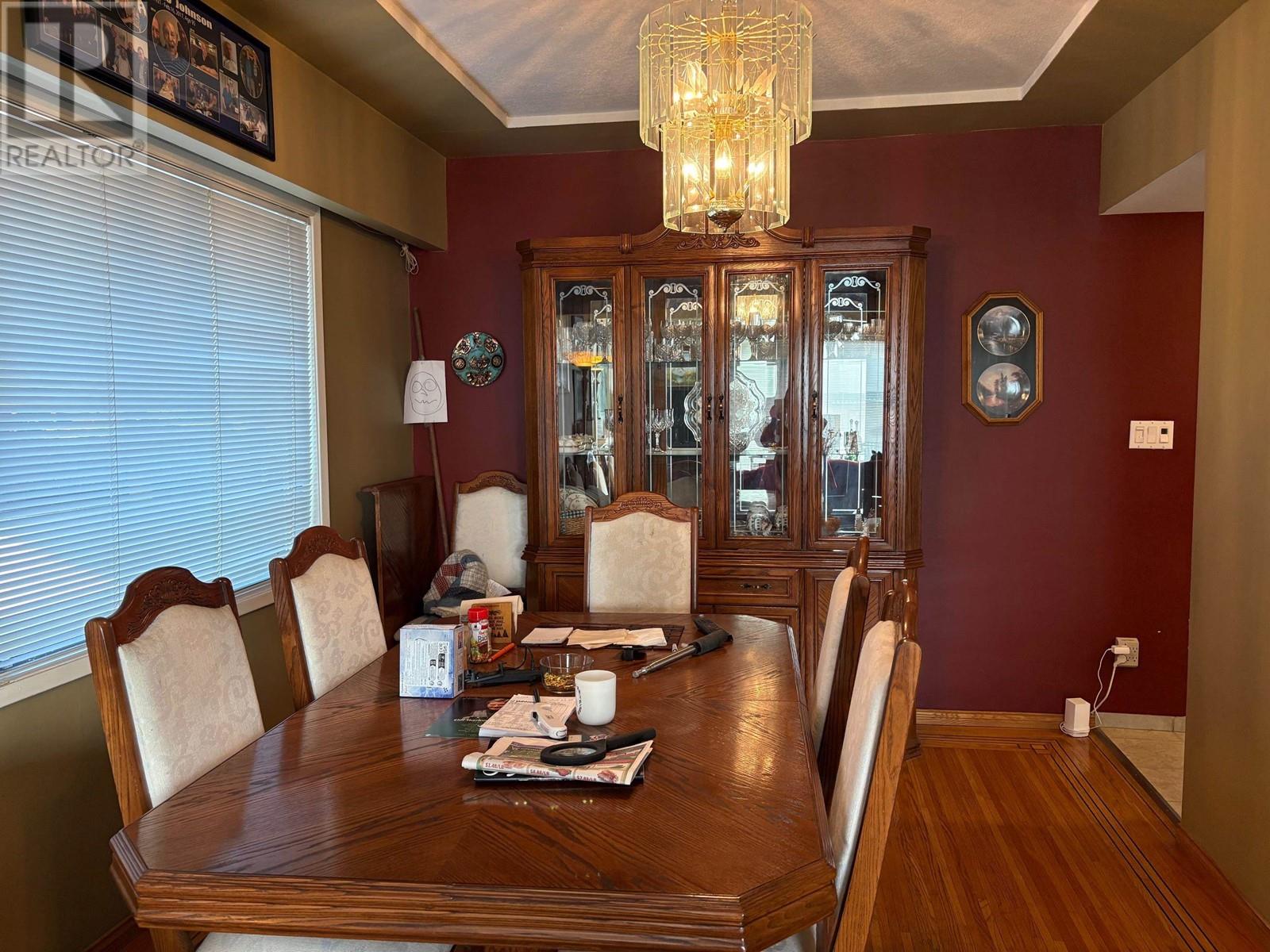 8228 Macpherson Avenue, Burnaby, British Columbia  V5J 4P9 - Photo 8 - R2965945