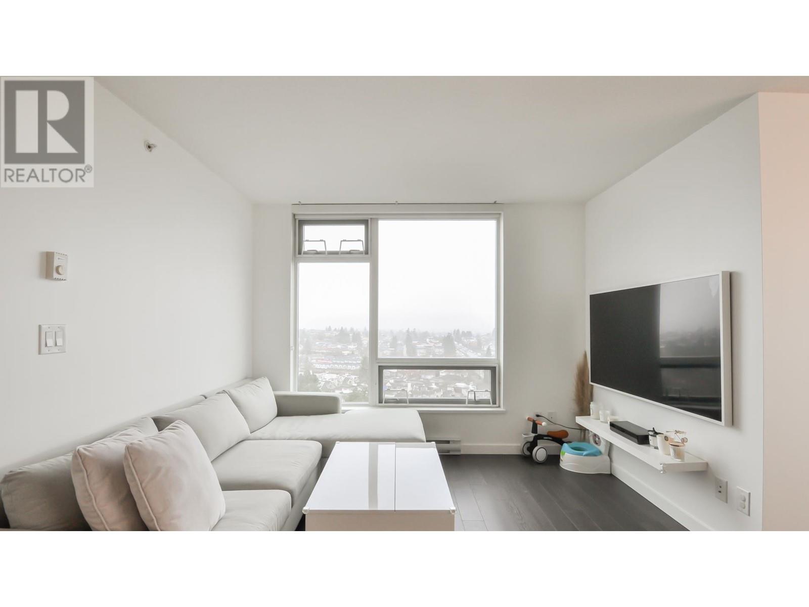 Listing Picture 3 of 23 : 2009 5470 ORMIDALE STREET, Vancouver / 溫哥華 - 魯藝地產 Yvonne Lu Group - MLS Medallion Club Member