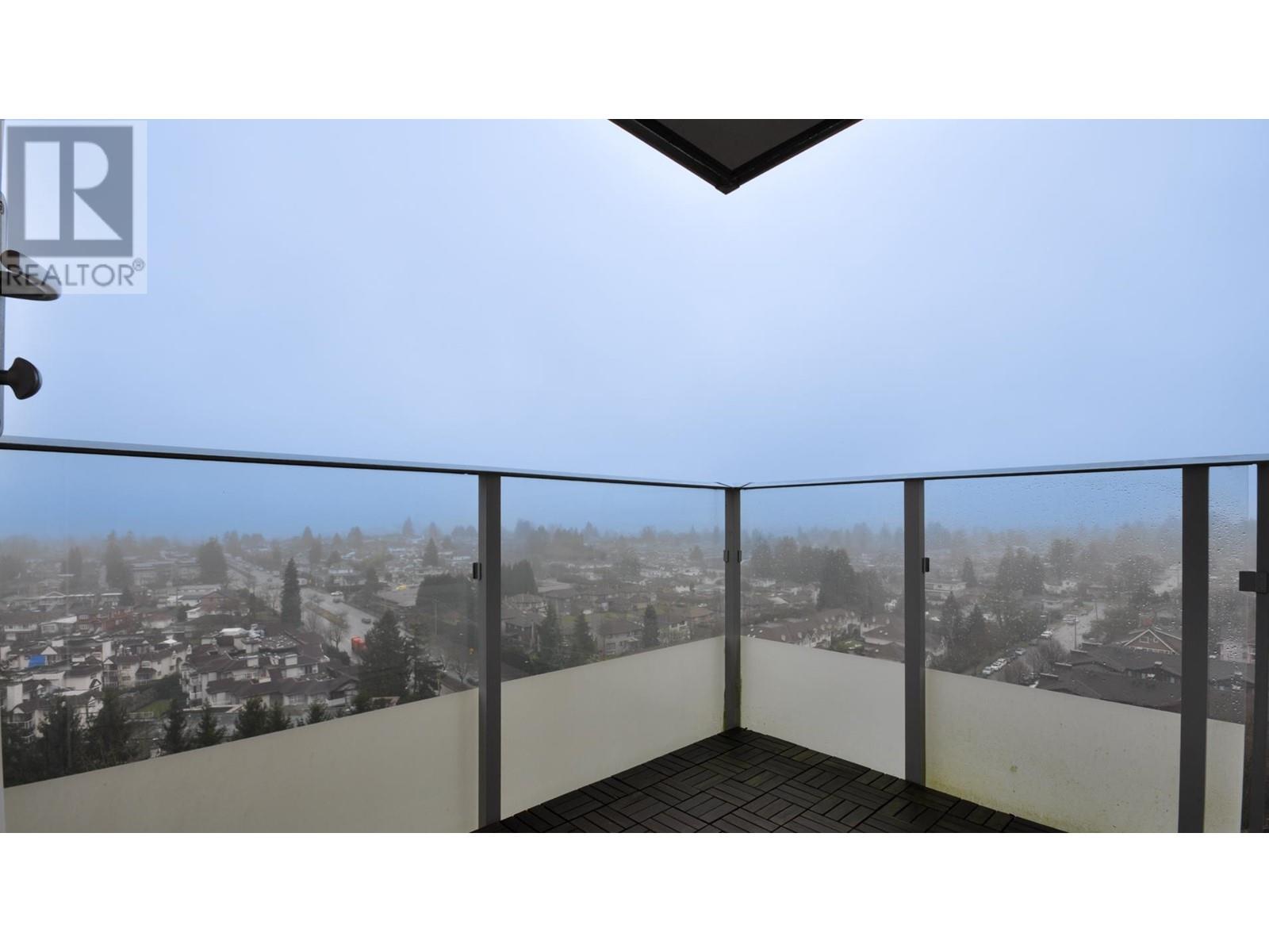 Listing Picture 15 of 23 : 2009 5470 ORMIDALE STREET, Vancouver / 溫哥華 - 魯藝地產 Yvonne Lu Group - MLS Medallion Club Member