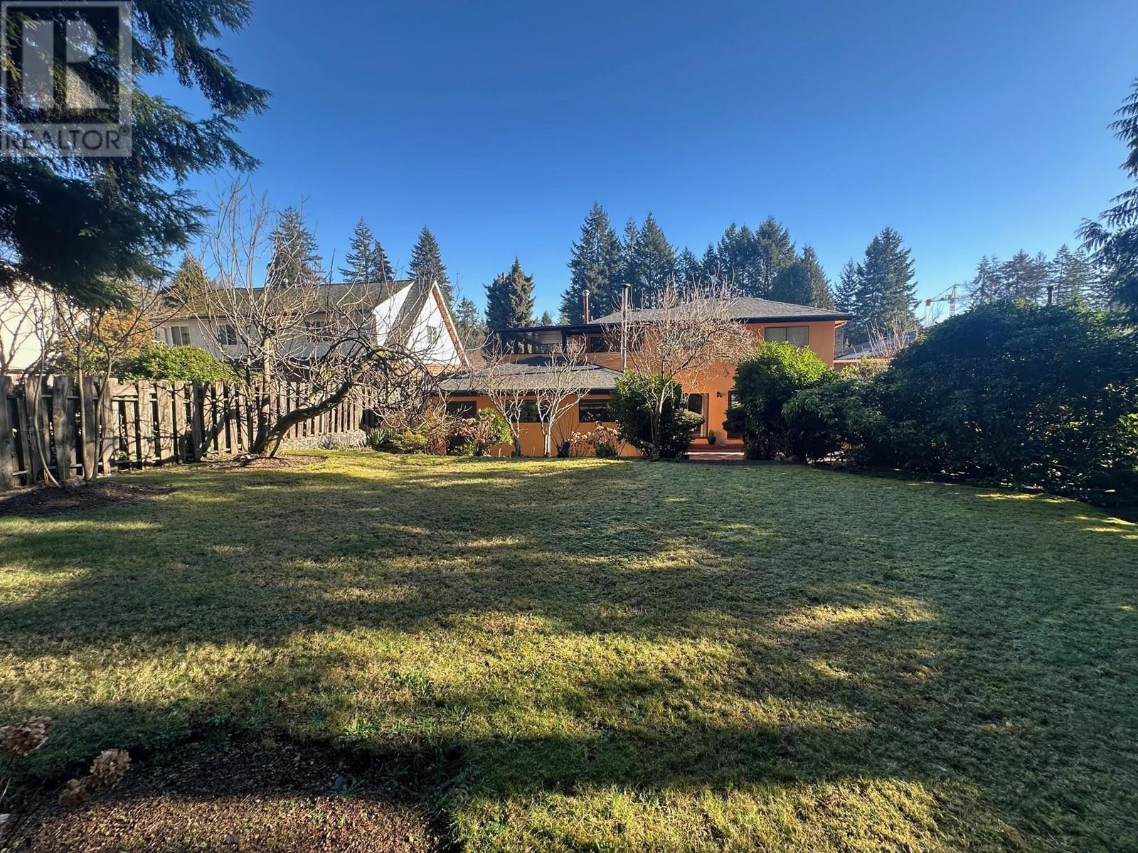 1071 Carnaby Place, North Vancouver, British Columbia  V7H 2A2 - Photo 4 - R2962968