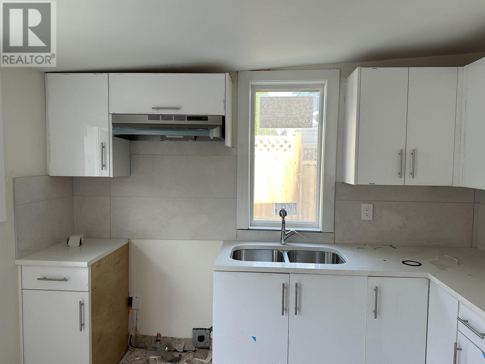 Property at 805 MILTON STREET image 5