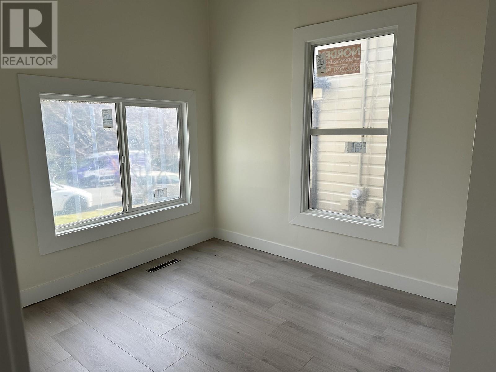 Property at 805 MILTON STREET image 3